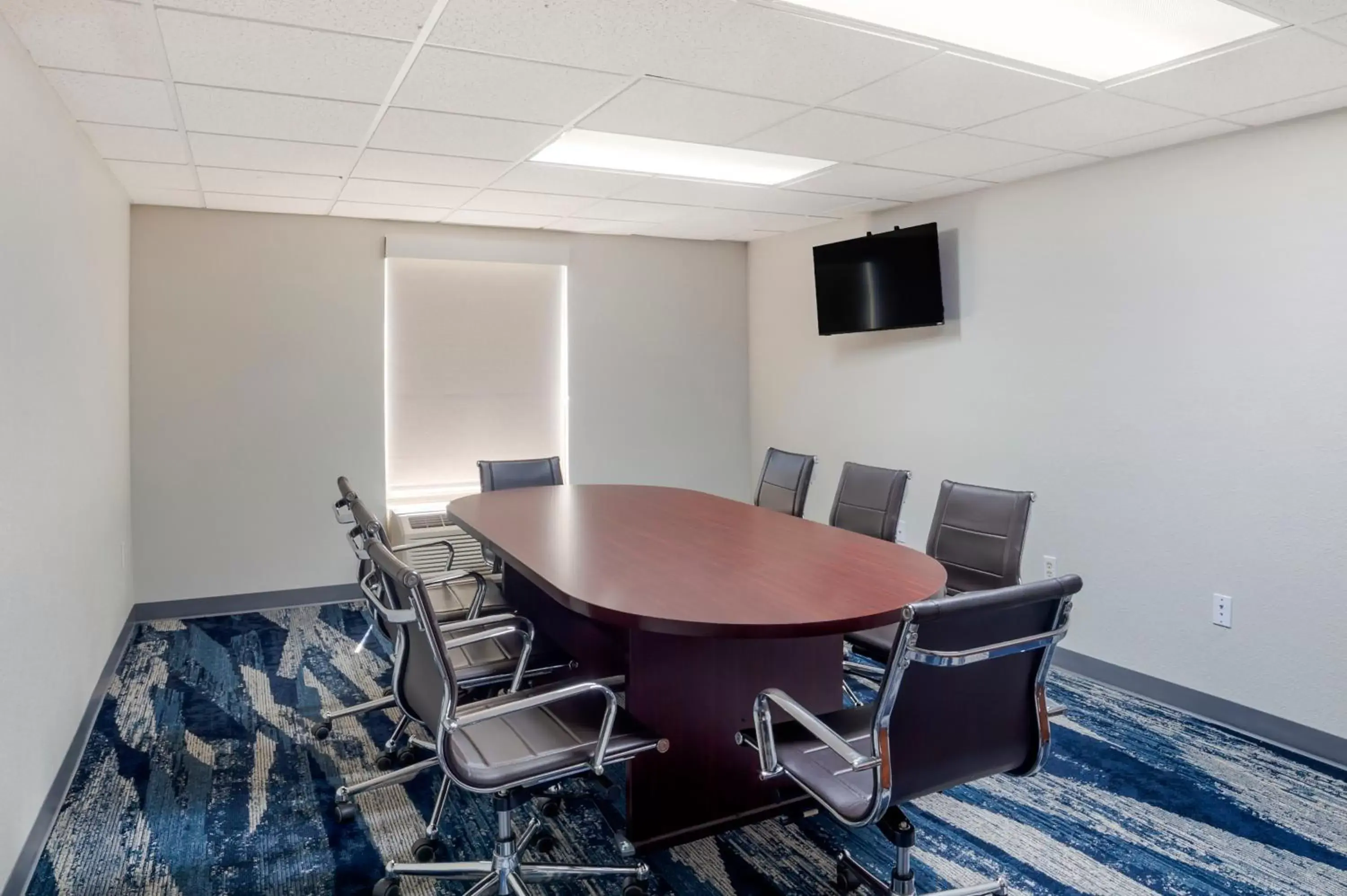 Meeting/conference room in Comfort Inn Asheville Airport