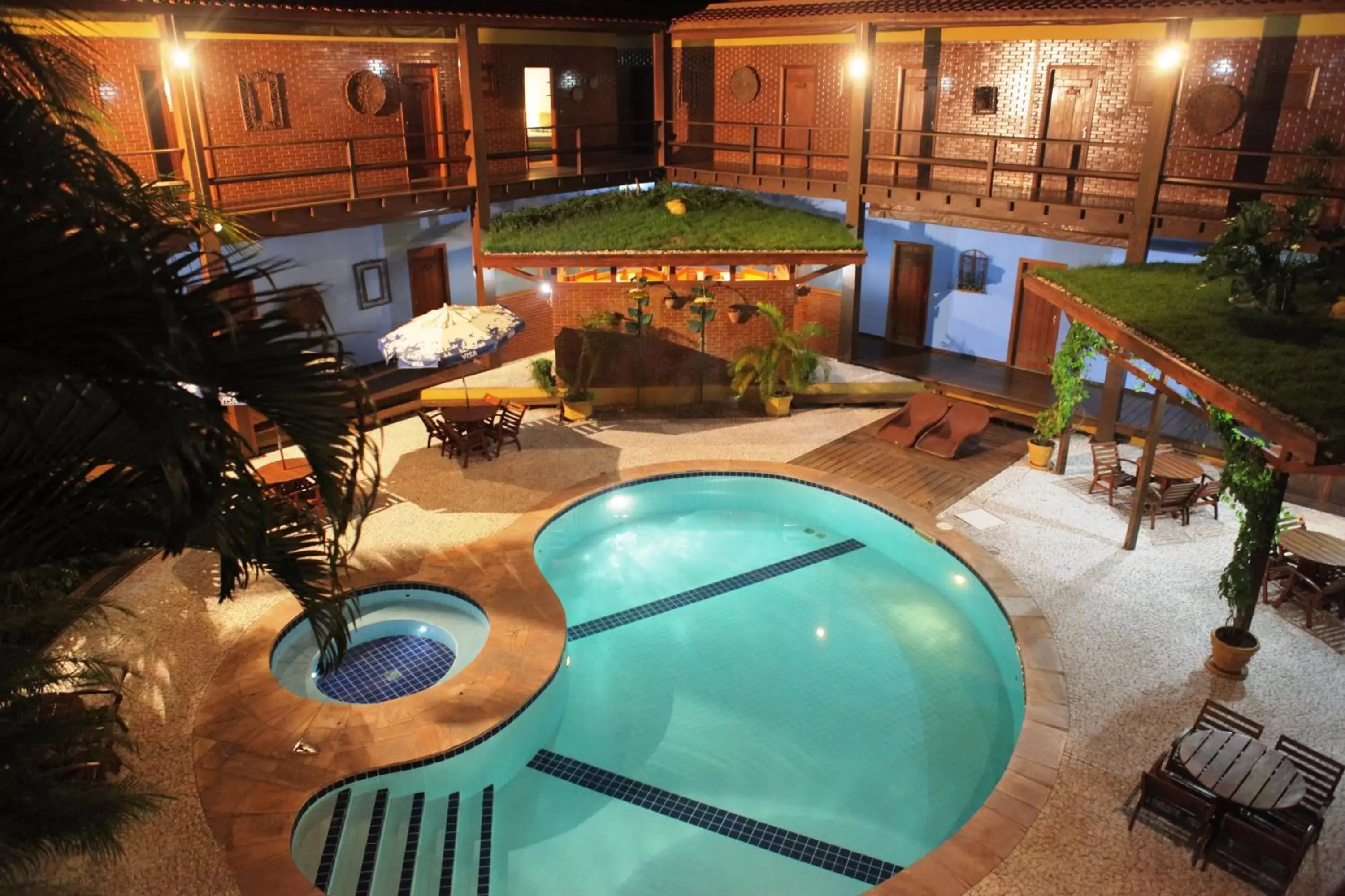 Night, Pool View in Hotel Pirá Miúna