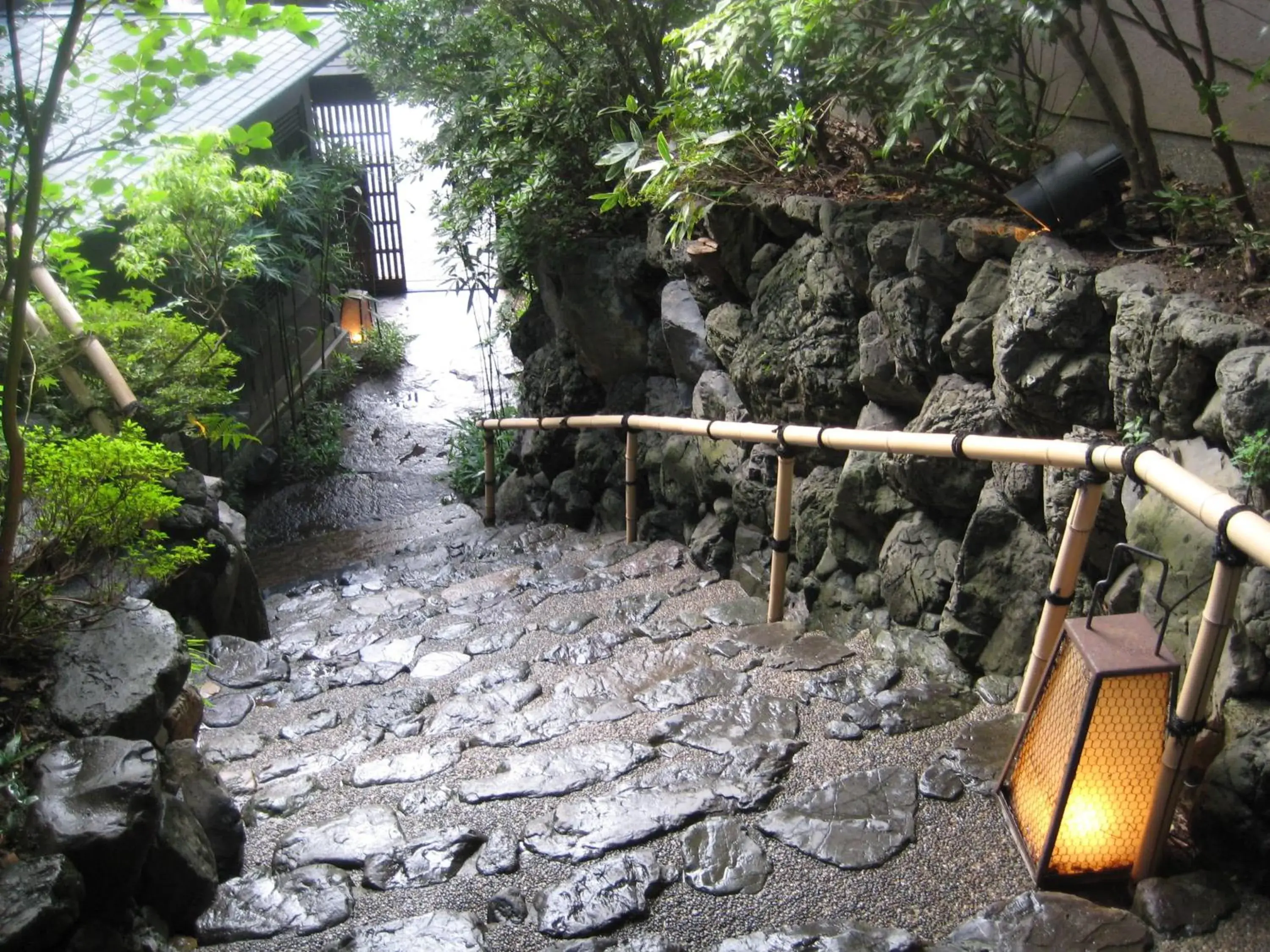 Facade/entrance in Yuzuya Ryokan