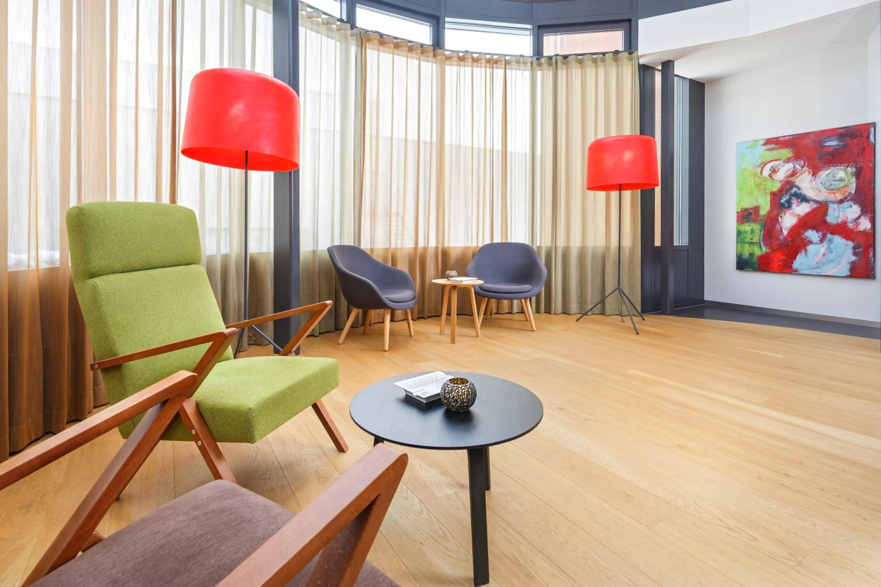 Lounge or bar in Newstar Hotel (Free Parking)