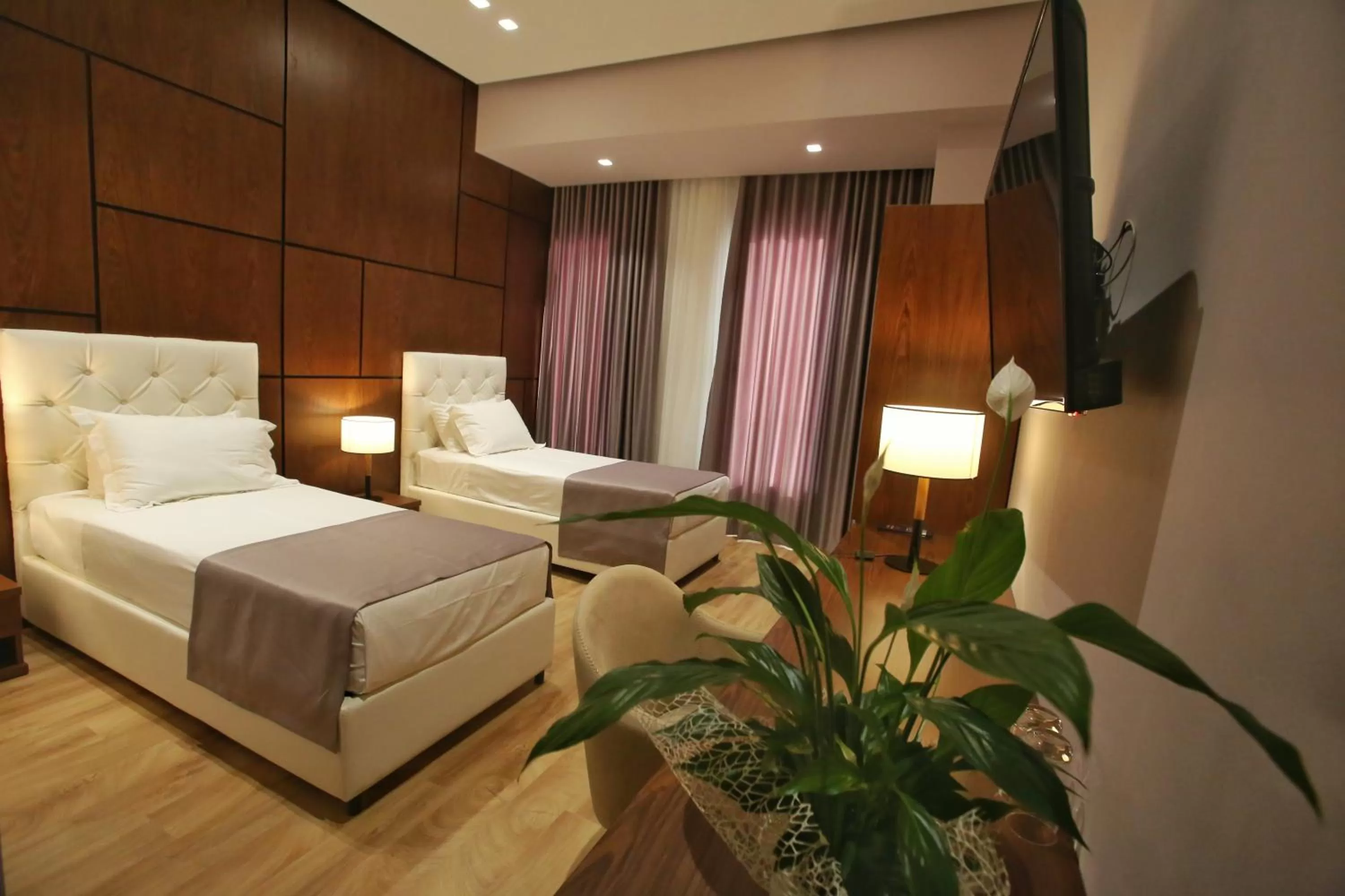 Photo of the whole room, Bed in Portik Hotel