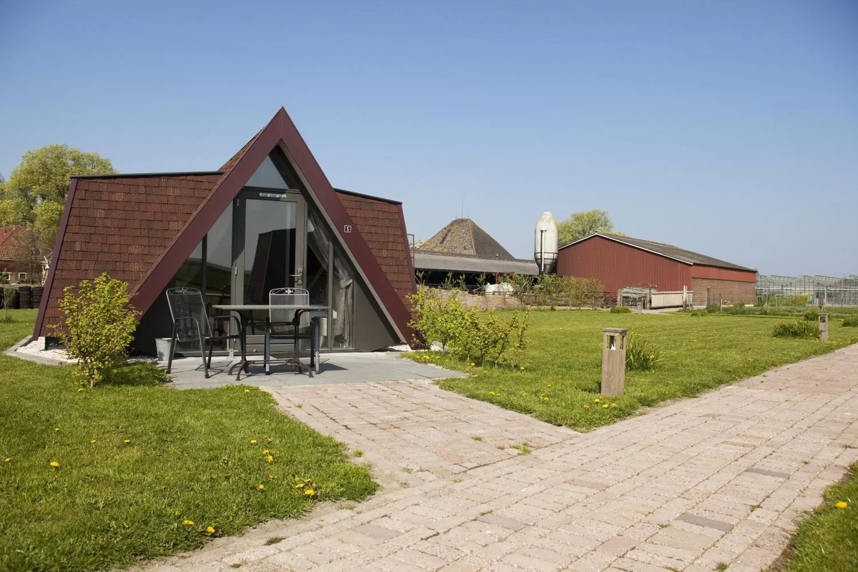 Photo of the whole room, Property Building in Hotelhuisjes Andijk