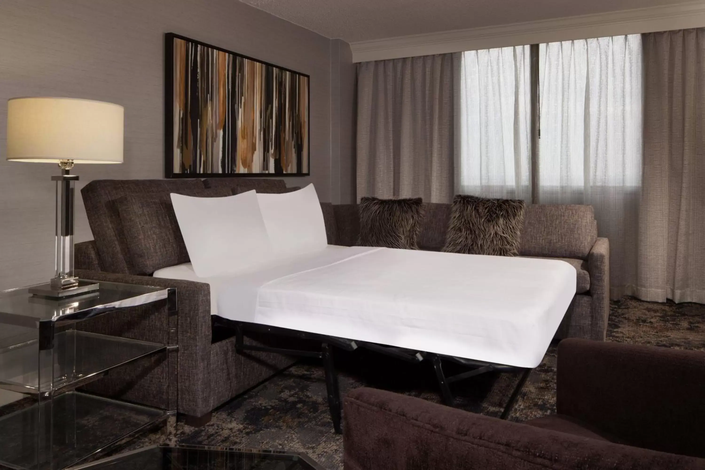 Bedroom, Bed in Dallas/Fort Worth Airport Marriott