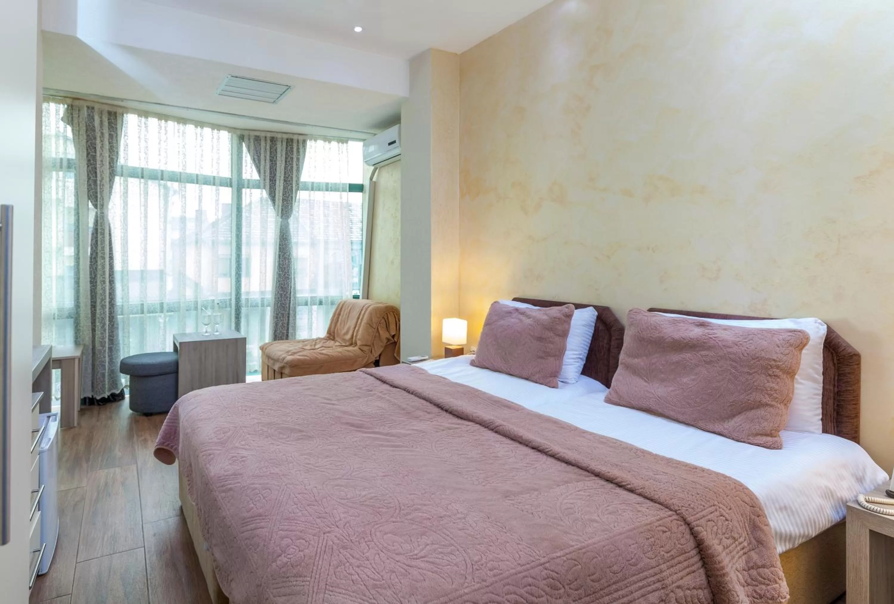 Bed in Hotel Green Center Gili