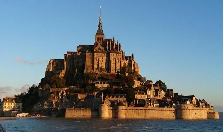 Nearby landmark in Hotel Le XIV