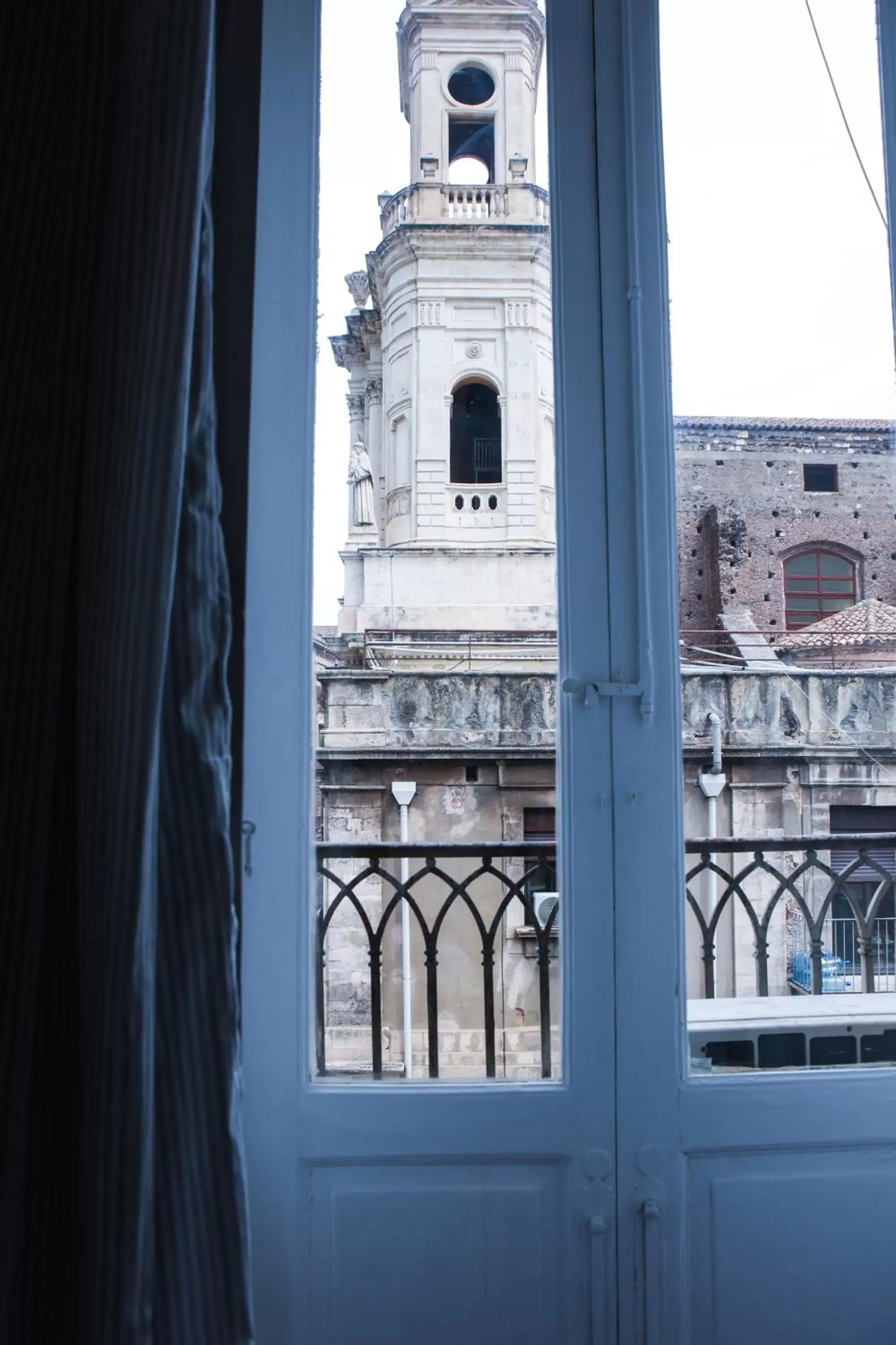 View (from property/room), Nearby Landmark in B&B Palazzo Bruca Catania