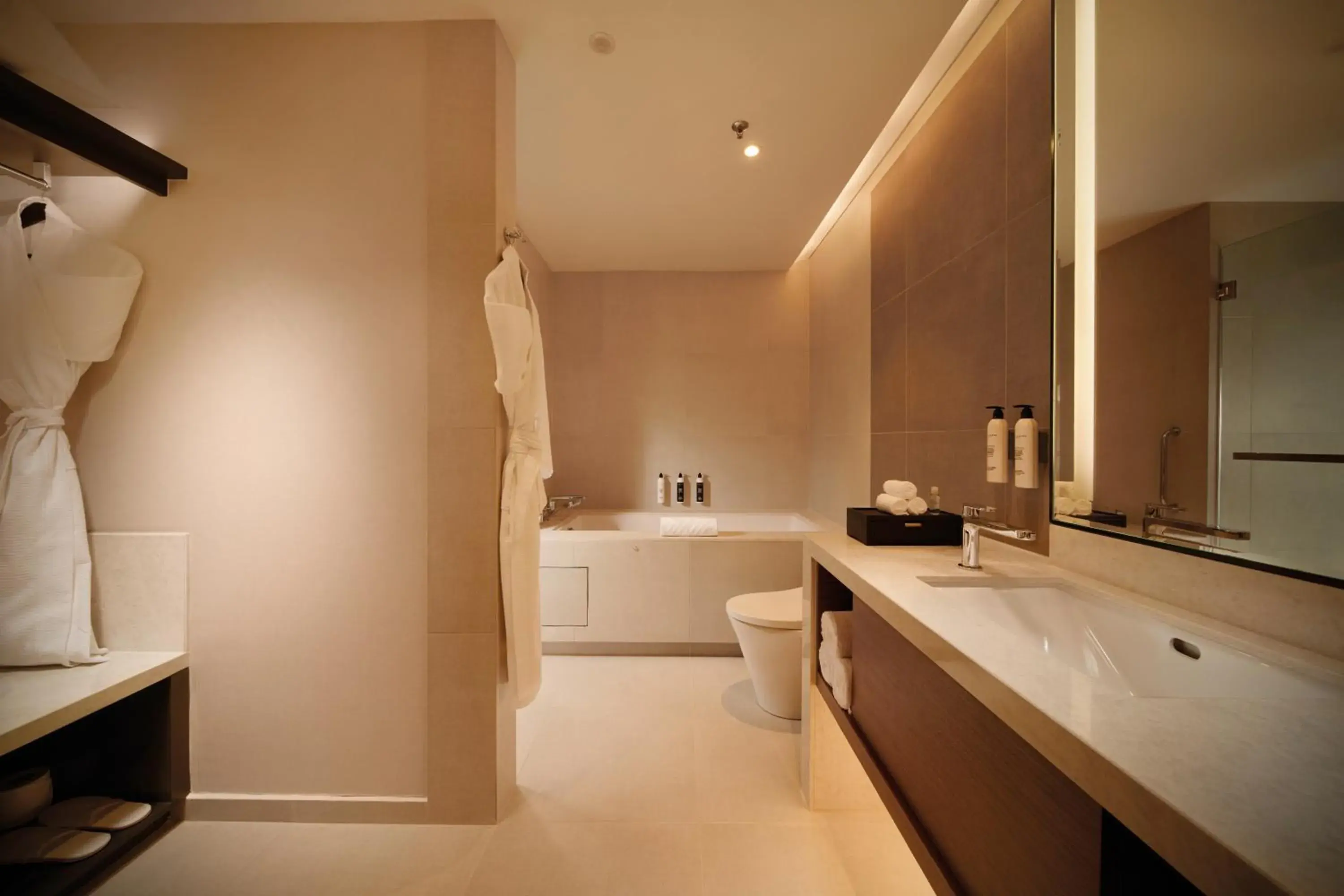 Toilet, Bathroom in Doubletree By Hilton Shah Alam I-City