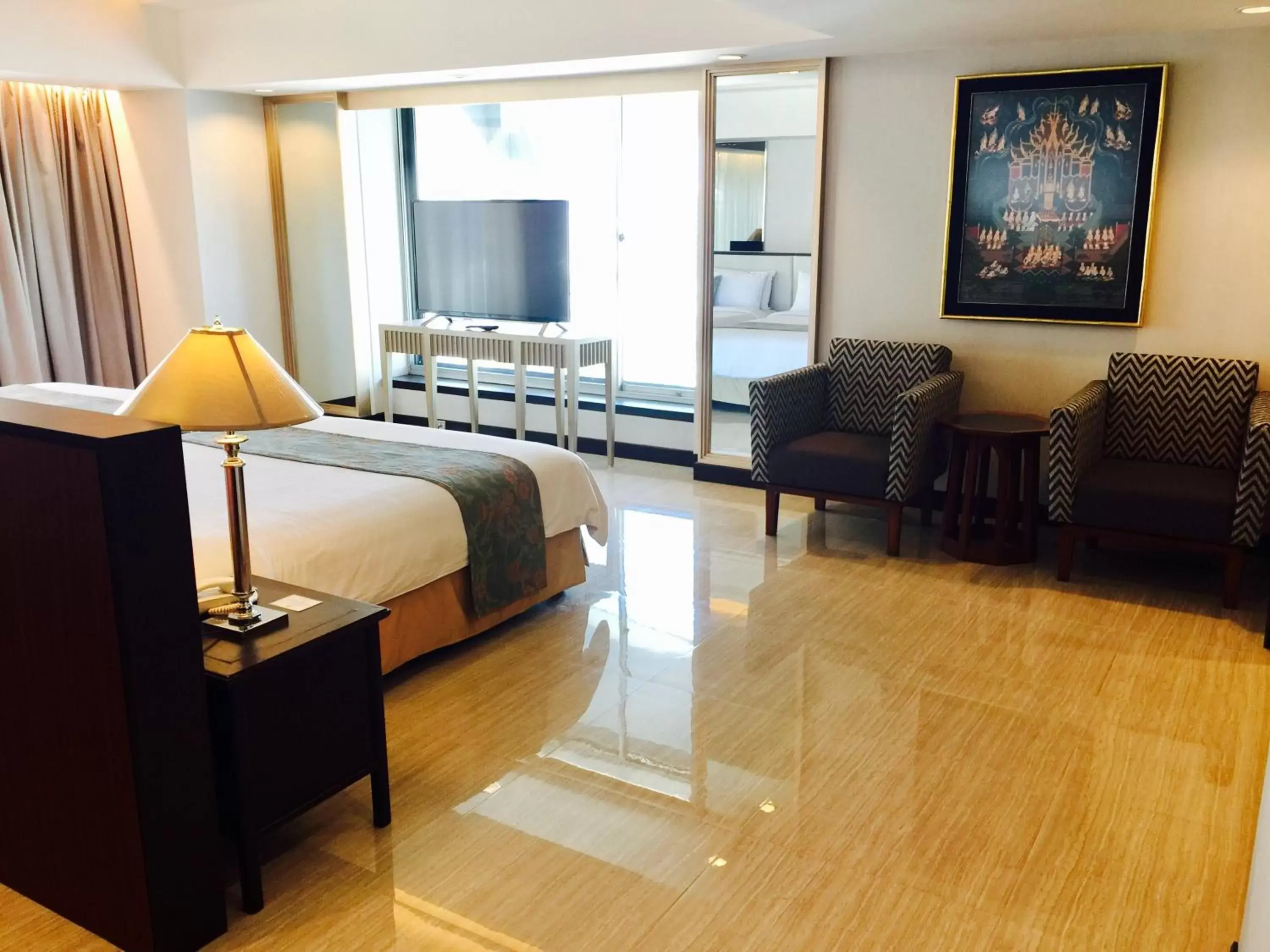 Residential Suite in Indra Regent Hotel