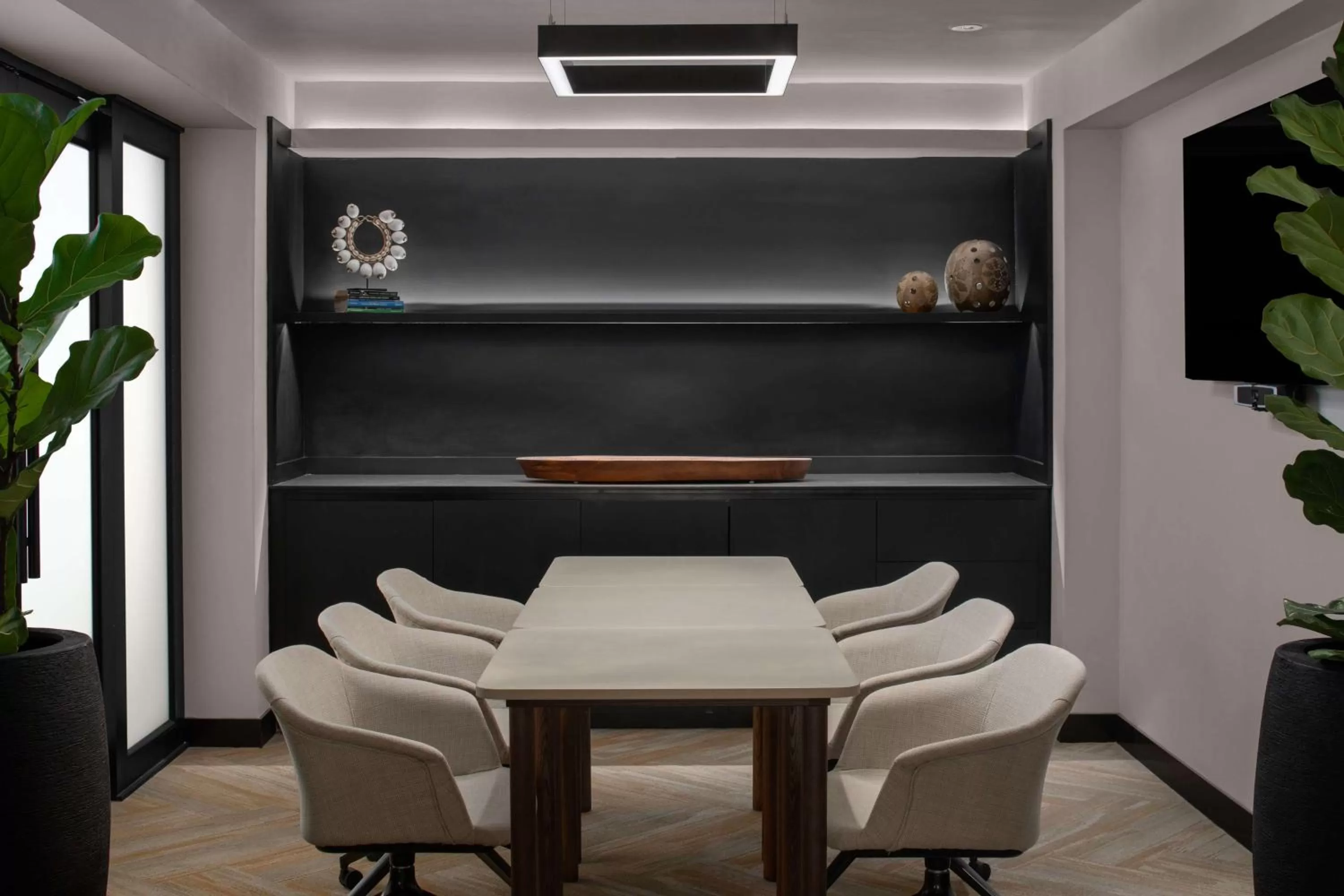 Meeting/conference room in ROK Hotel Kingston, Tapestry Collection By Hilton