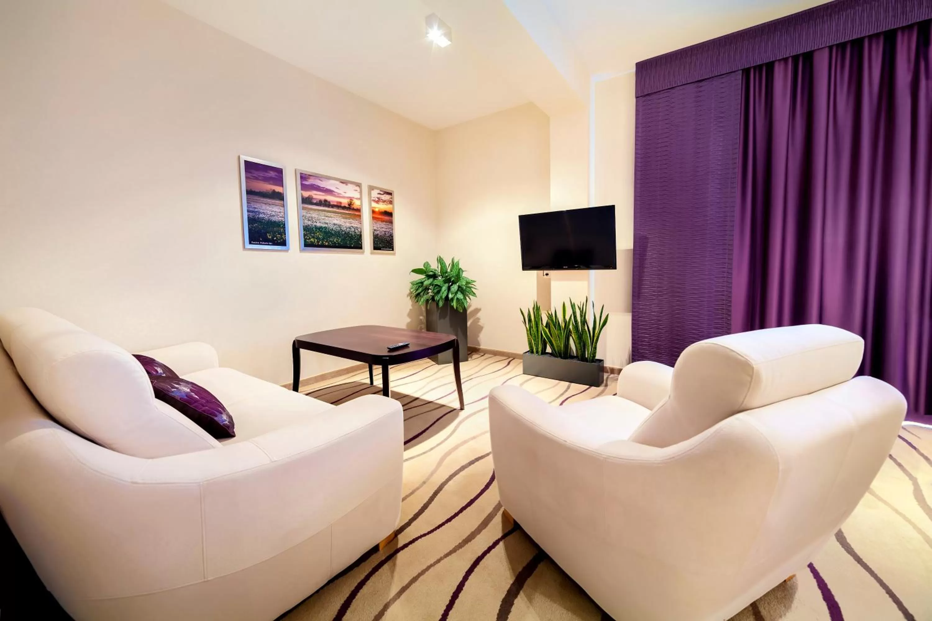 TV and multimedia in Słoneczny Zdrój Medical Spa & Wellness