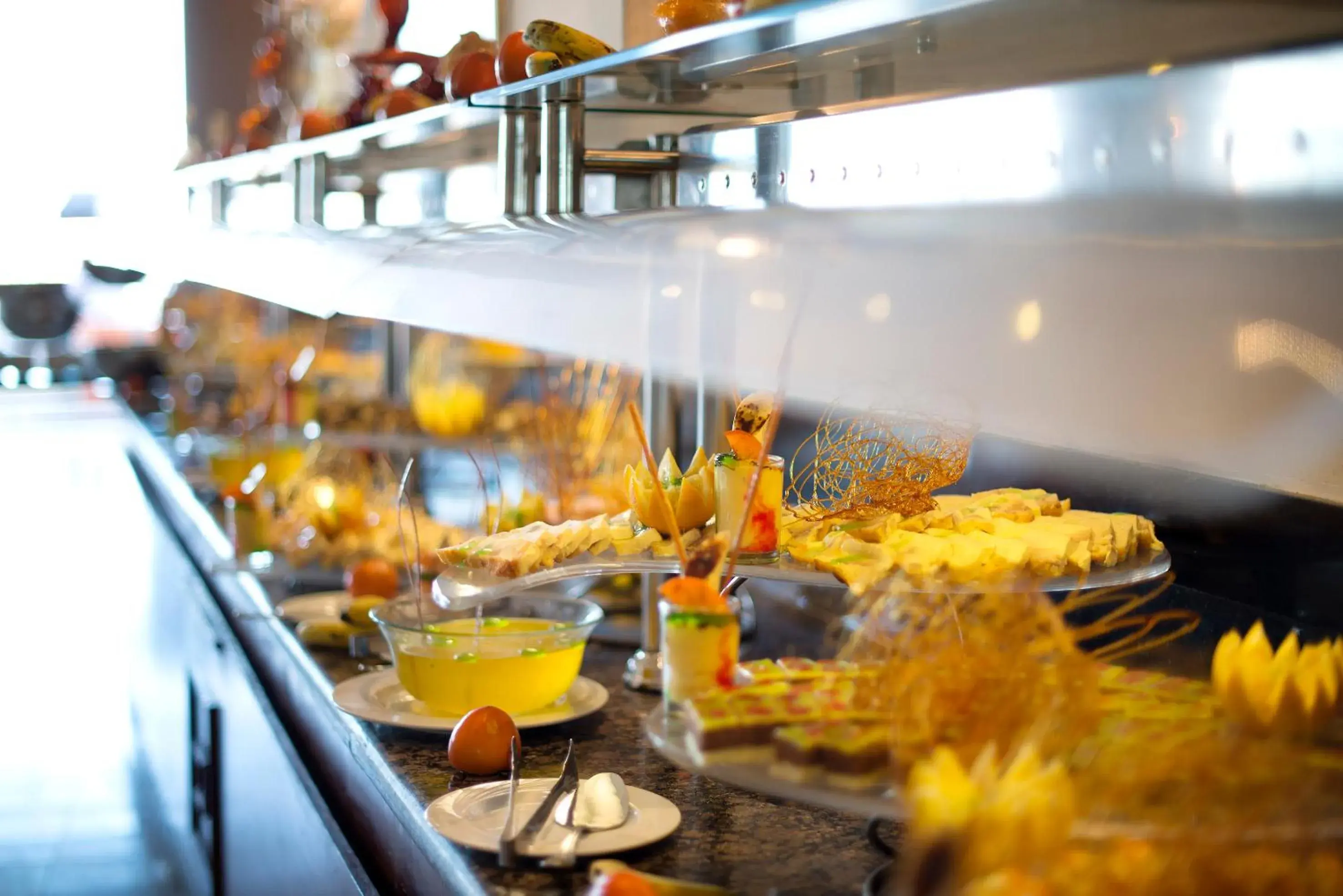 Breakfast in Amwaj Oyoun Resort Breakfast in Amwaj Oyoun Resort