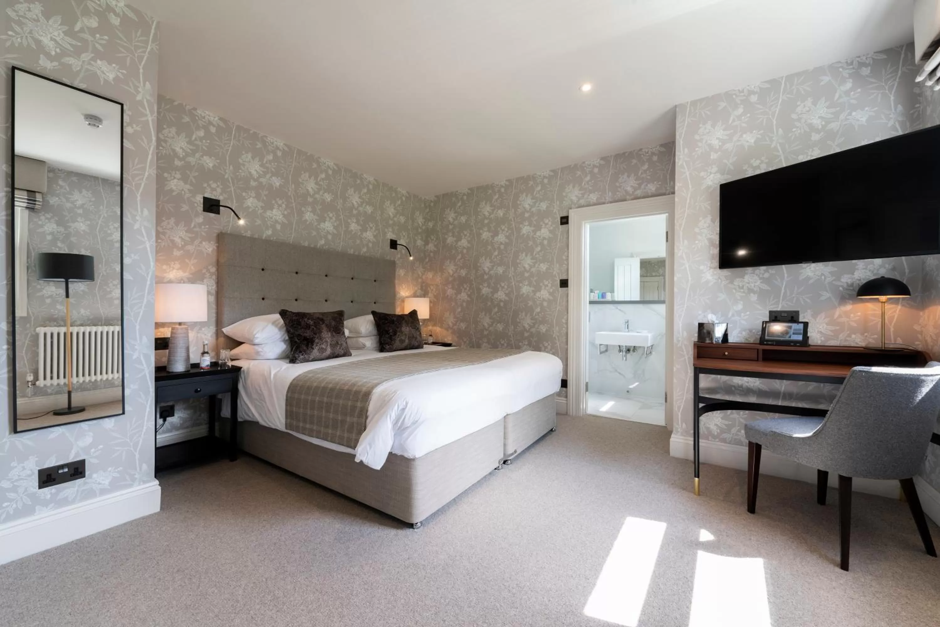 Bed in Carbis Bay and Spa Hotel