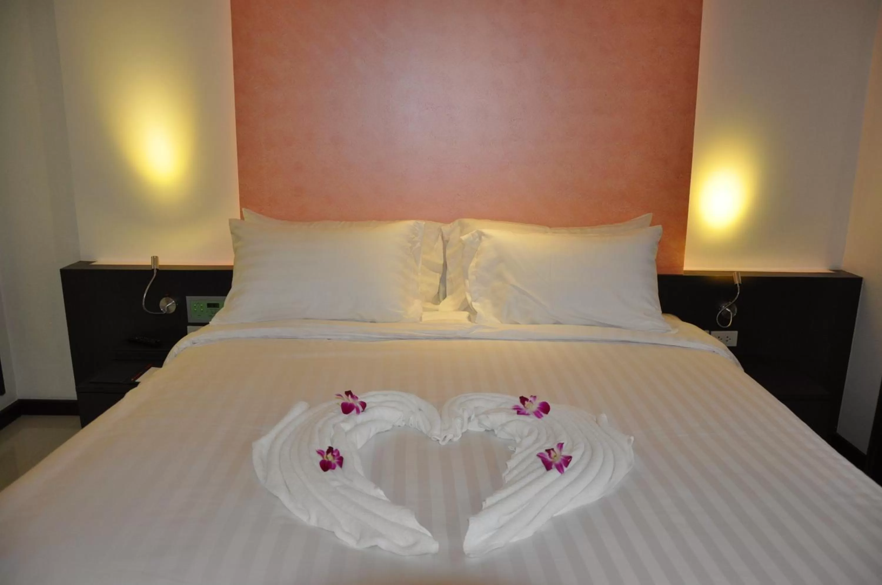 Bed in The Gallery At Koh Chang