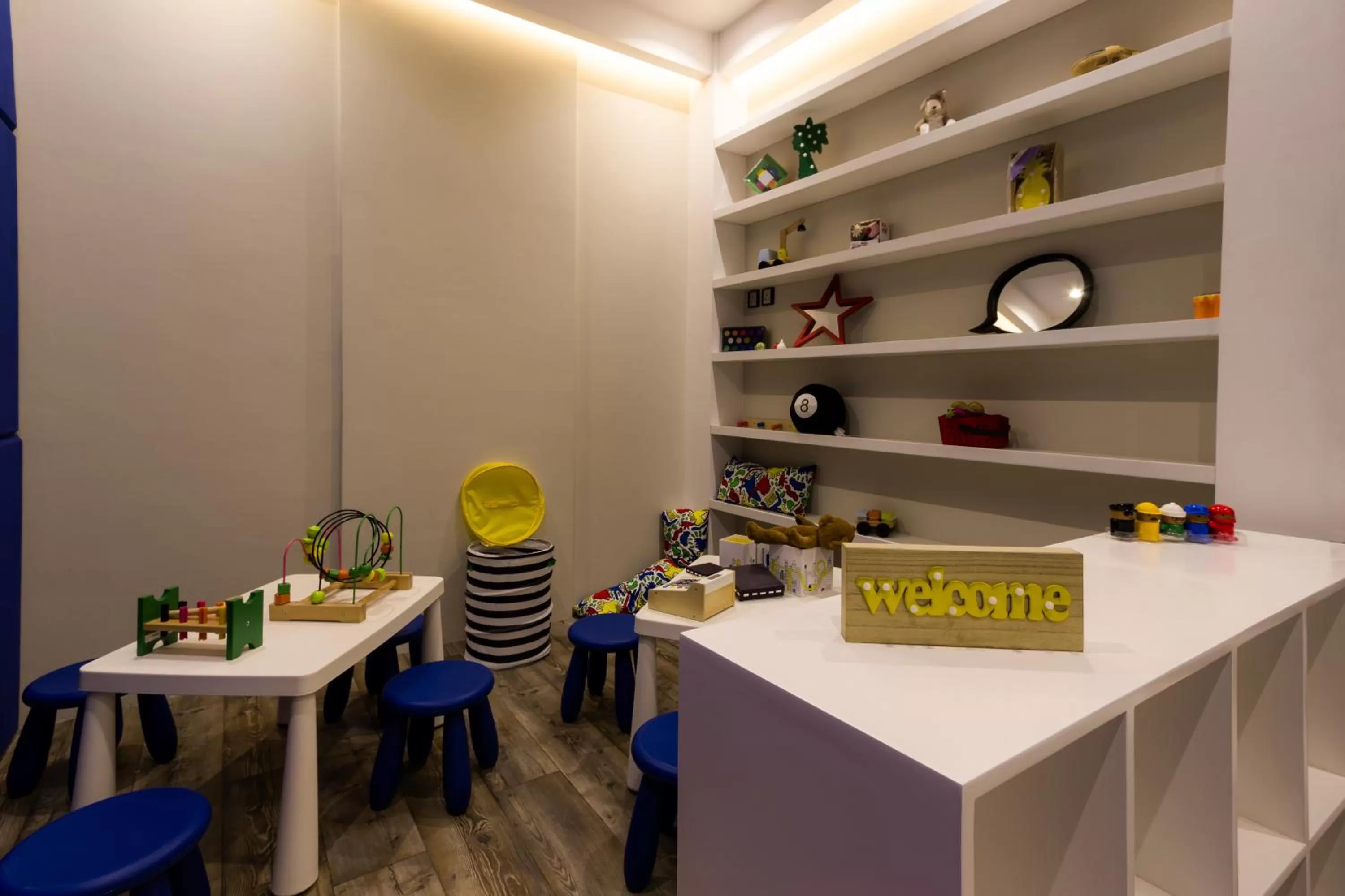 Property building, Kitchen/Kitchenette in Q Suites Jeddah by EWA - Managed by HMH