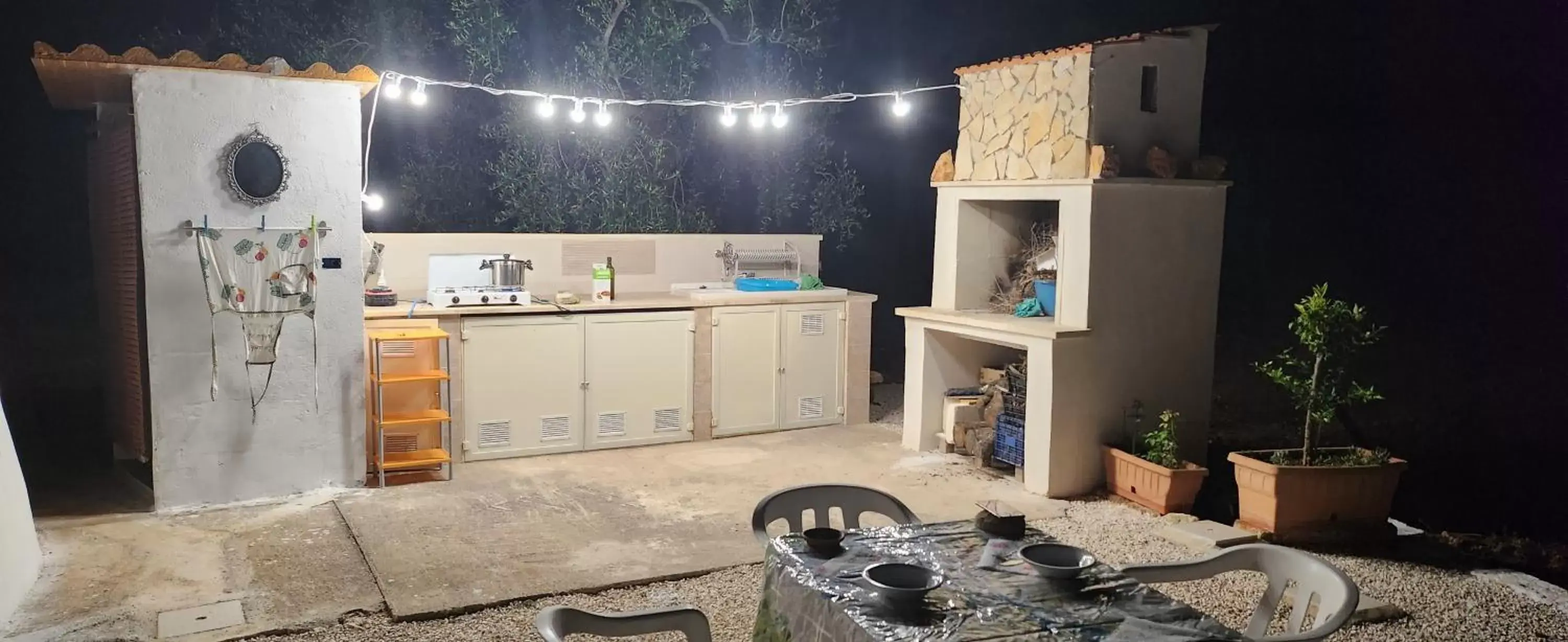 Night, Kitchen/Kitchenette in TRULLO CARMEN