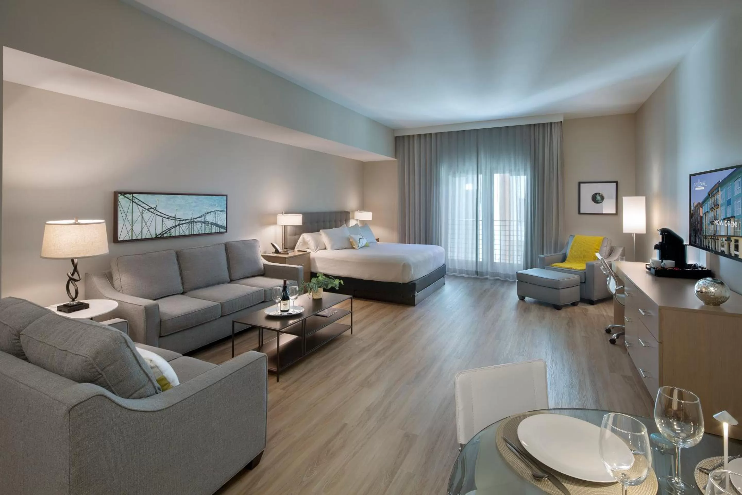 Bed in Art House Hotel