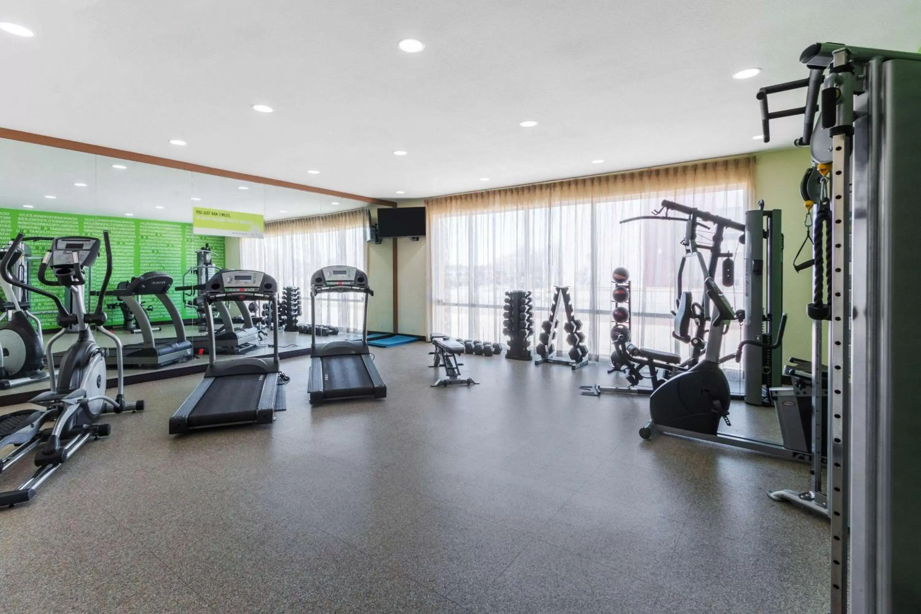 Fitness centre/facilities, Fitness Center/Facilities in La Quinta by Wyndham Artesia