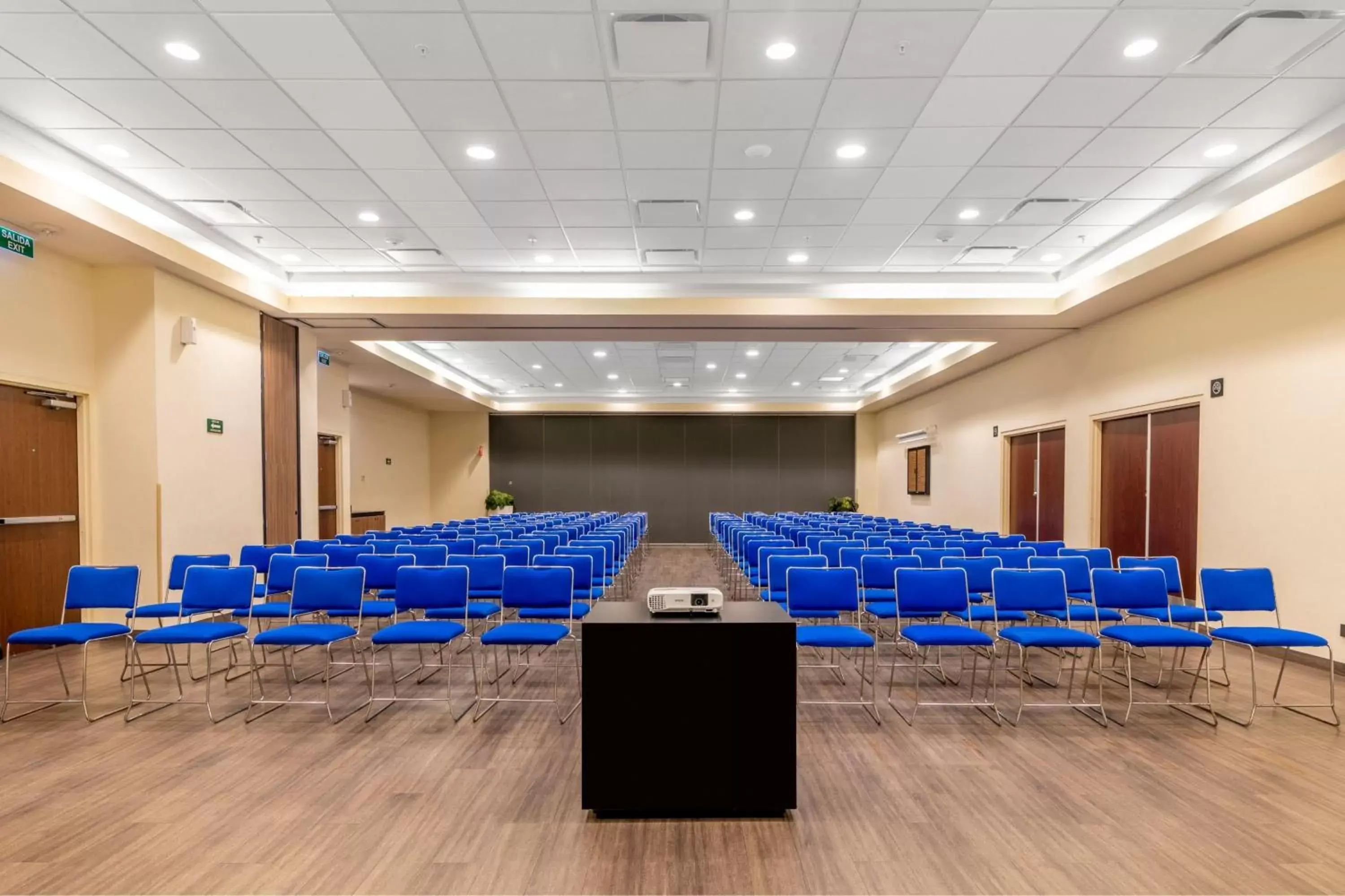 Meeting/conference room in City Express by Marriott Playa del Carmen