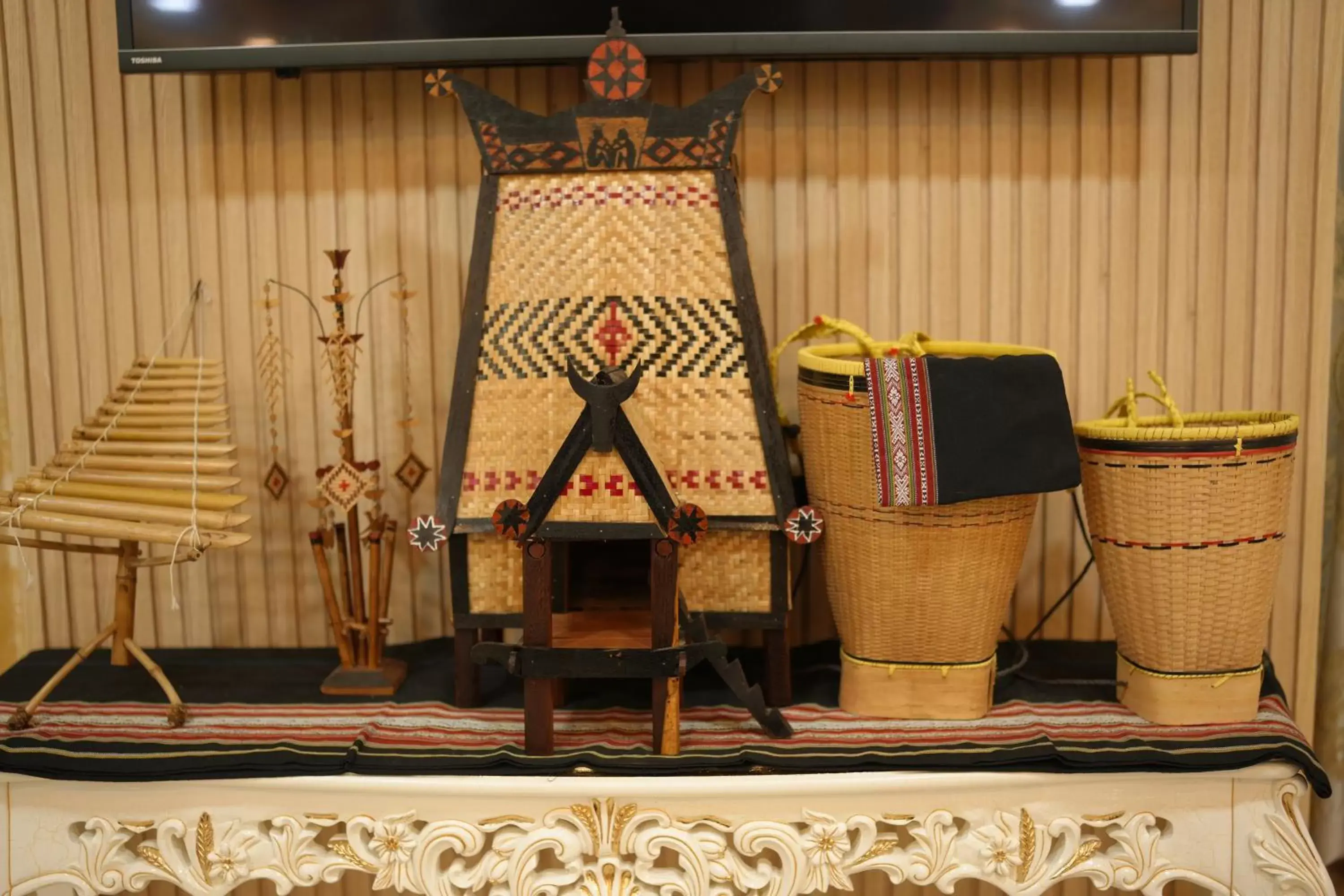 Restaurant/places to eat in Pleiku & Em Hotel by Gia Lai Tourist Restaurant/places to eat in Pleiku & Em Hotel by Gia Lai Tourist