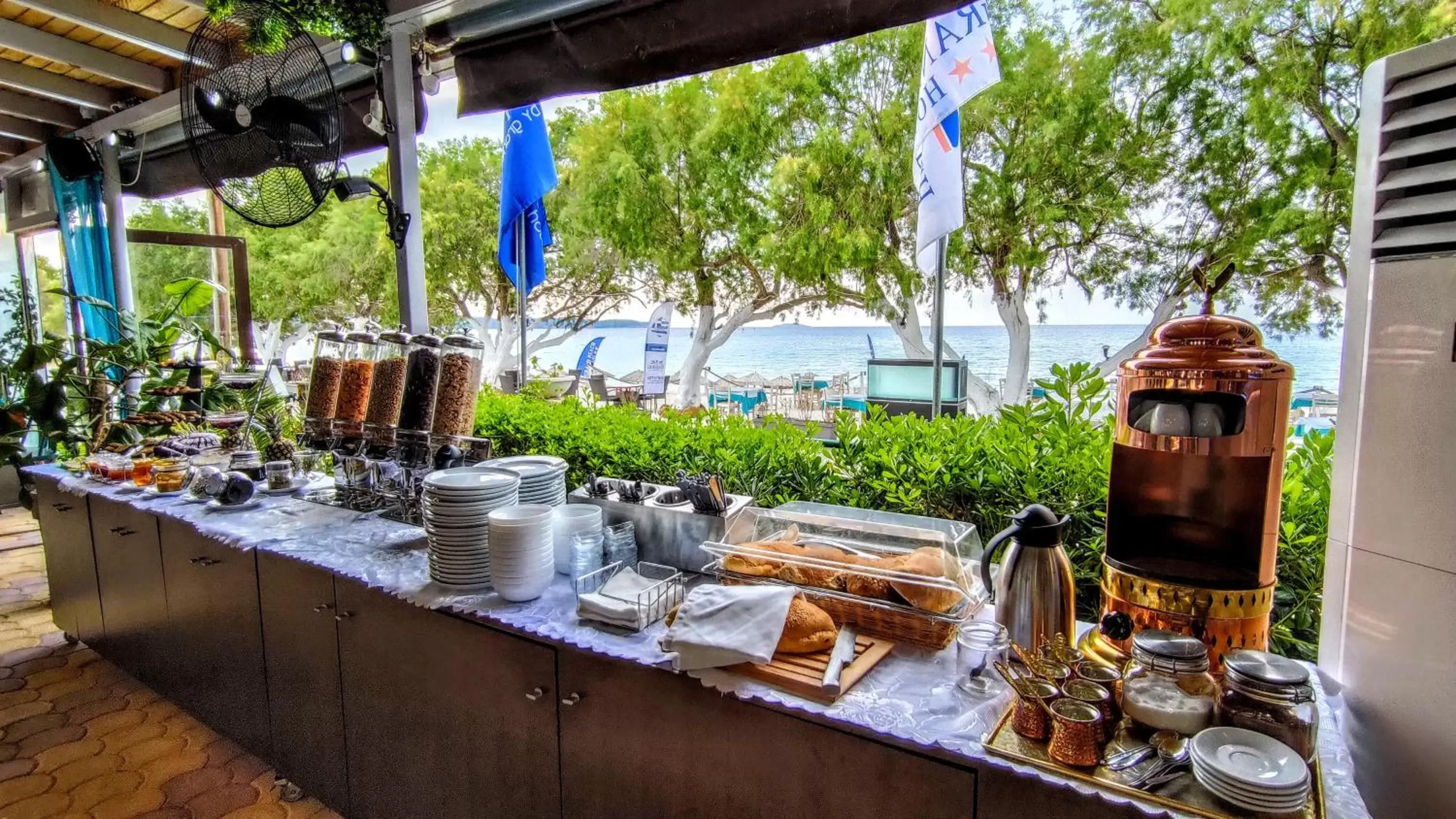 Breakfast, Restaurant/Places to Eat in Thassos Hotel Grand Beach