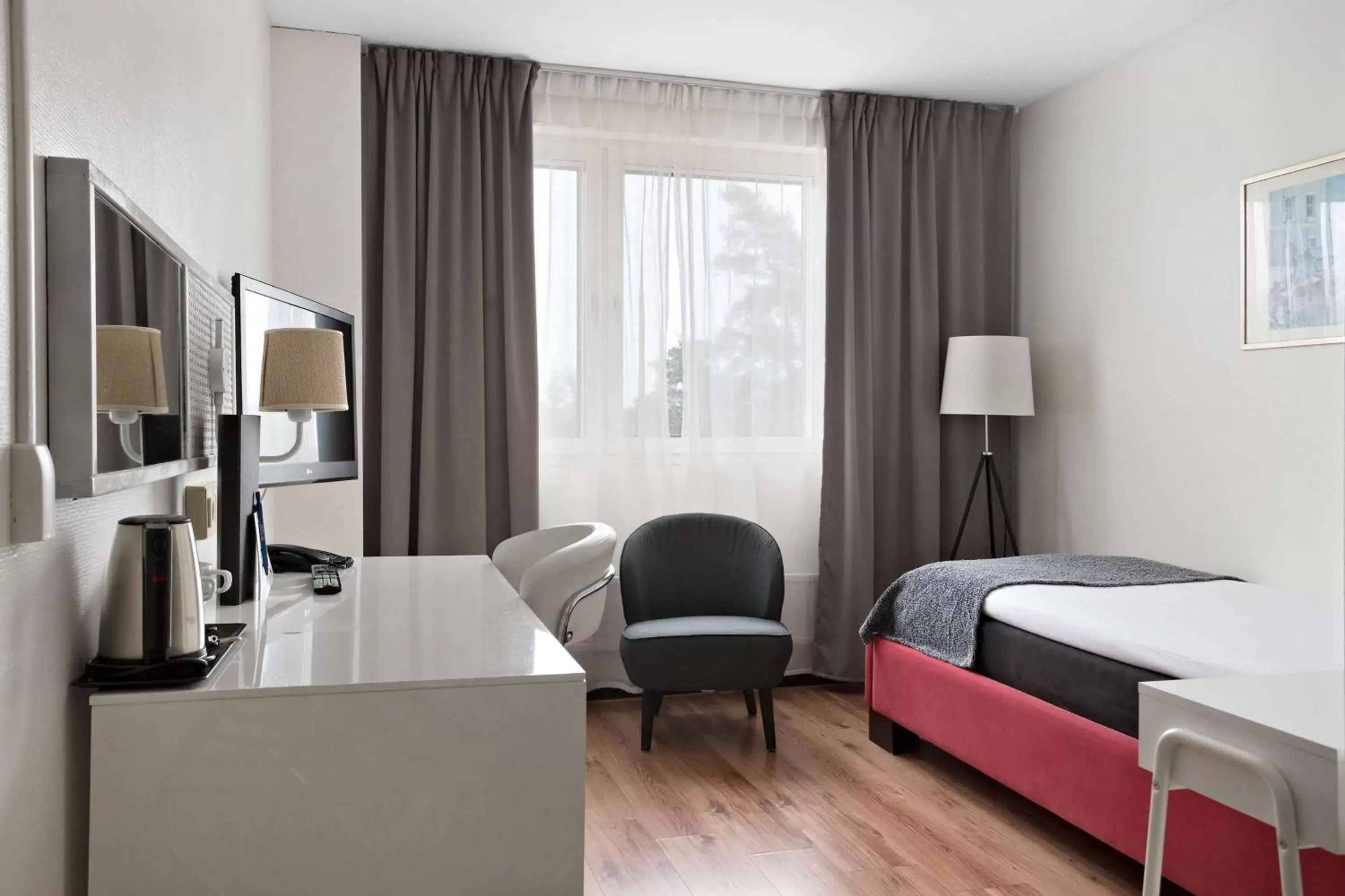 Economy Single Room with Single Bed - Non-Smoking in Best Western Gustaf Froding Hotel & Konferens Economy Single Room with Single Bed - Non-Smoking in Best Western Gustaf Froding Hotel & Konferens