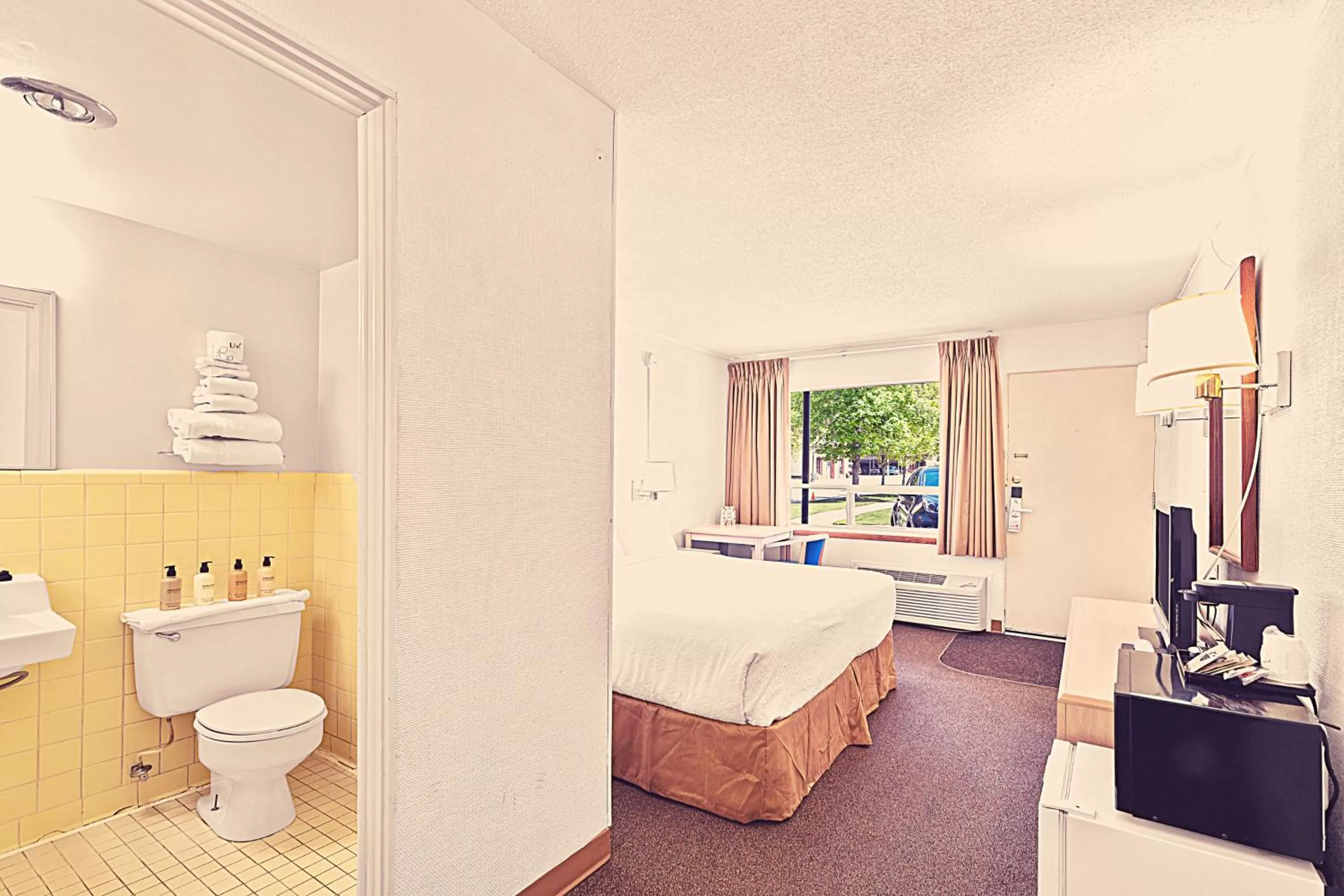 Photo of the whole room in Stardust Motel Wallace