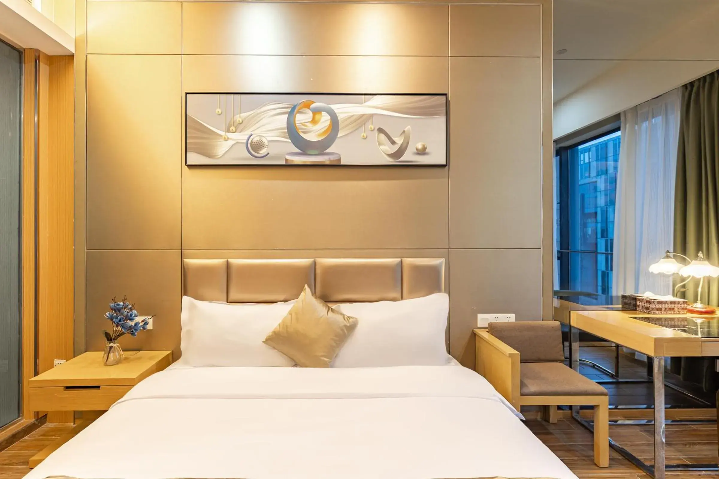 Bed in Guangzhou Xing Yi International Apartment - Poly World Branch