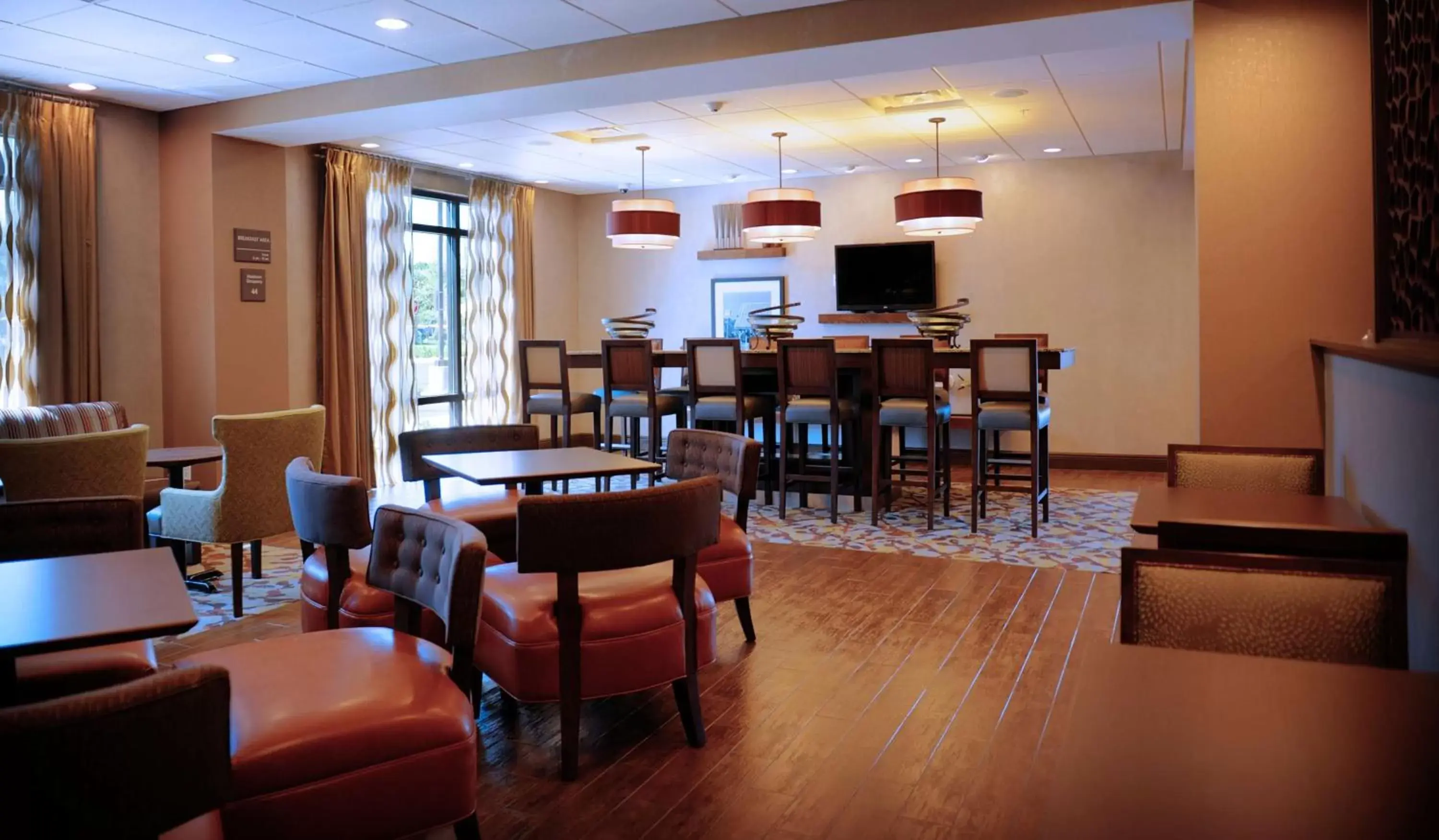 Lobby or reception, Restaurant/Places to Eat in Hampton Inn Crystal River