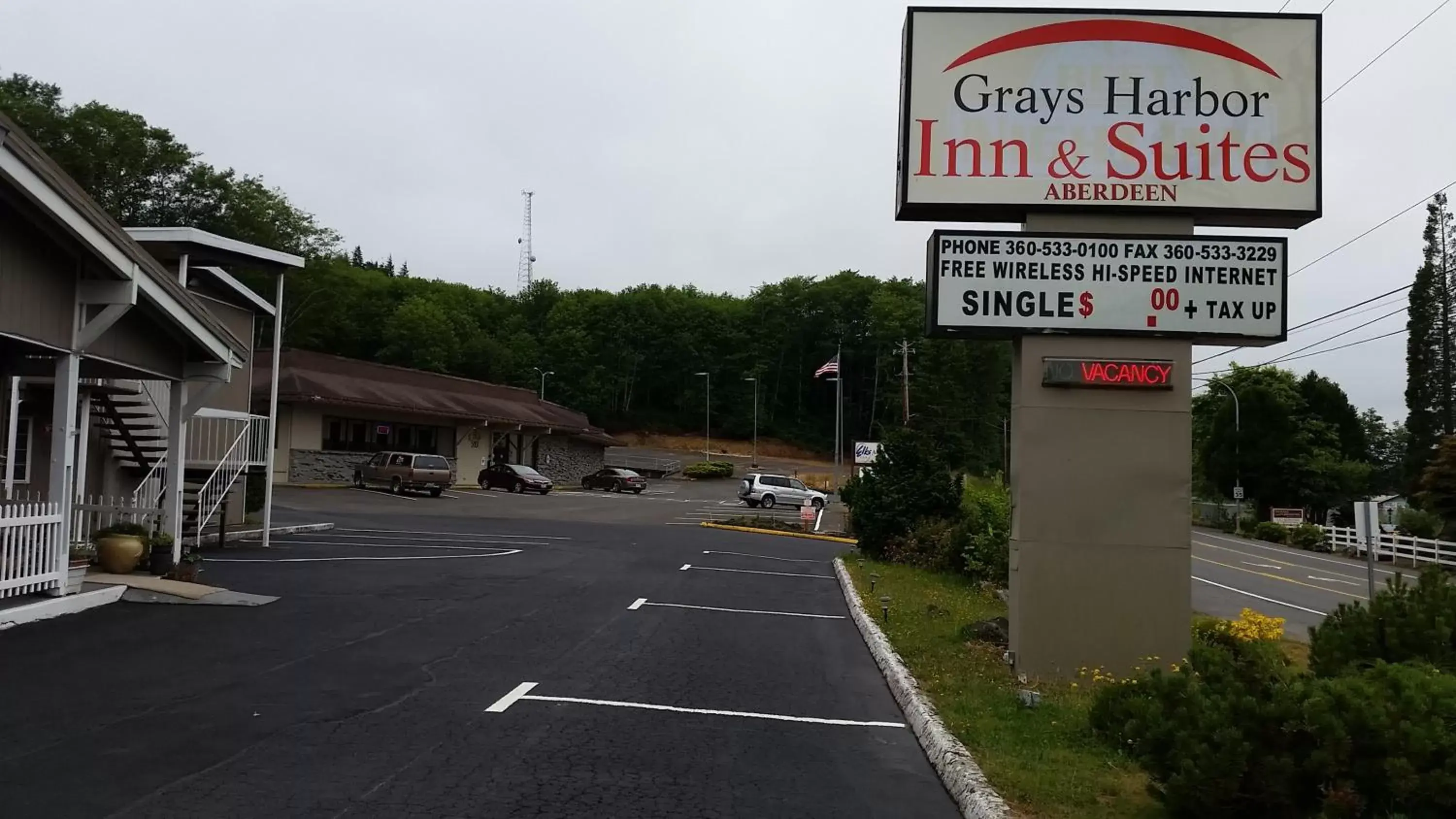Day in Grays Harbor Inn & Suites