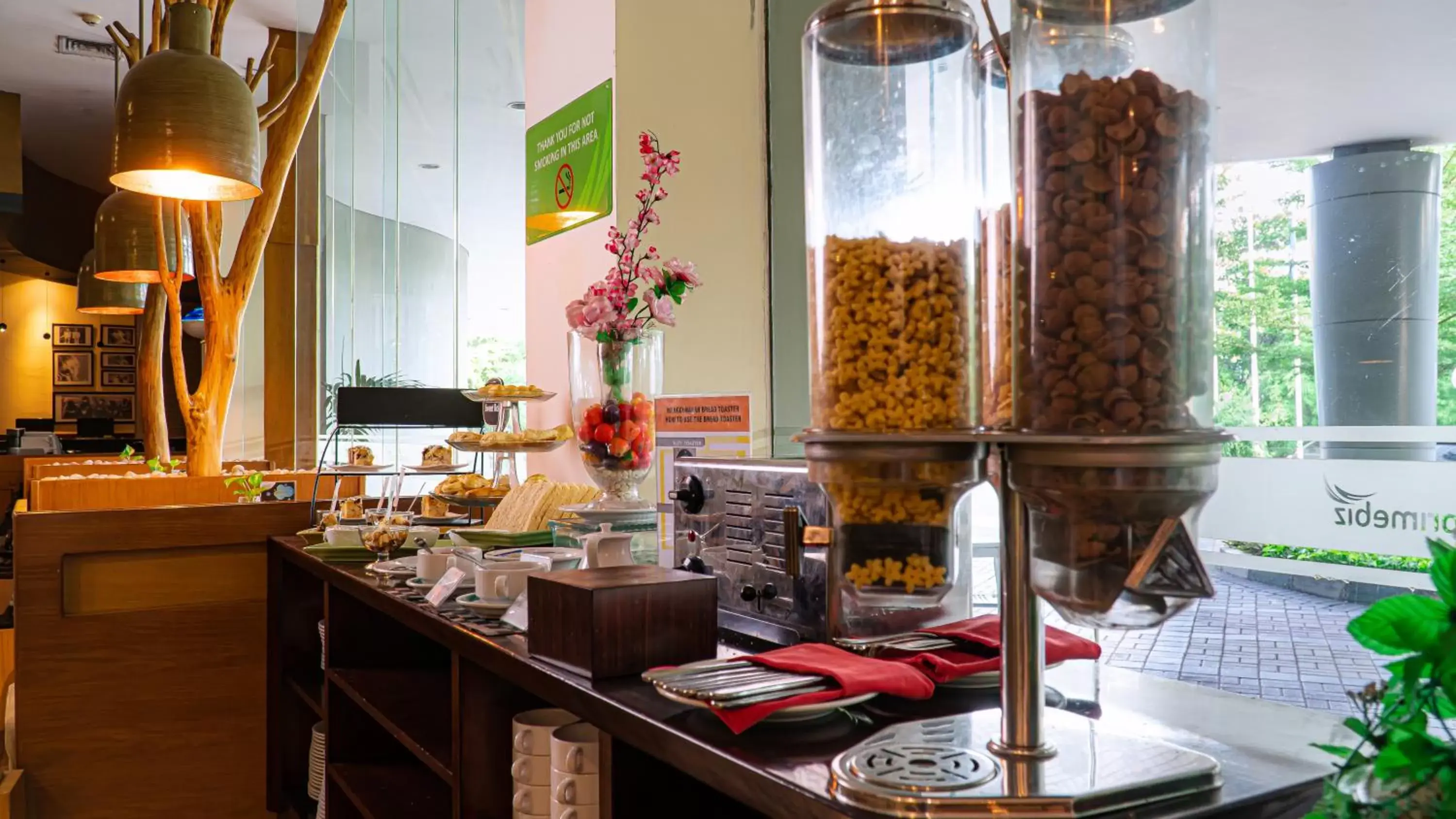 Restaurant/places to eat in PrimeBiz Cikarang Restaurant/places to eat in PrimeBiz Cikarang