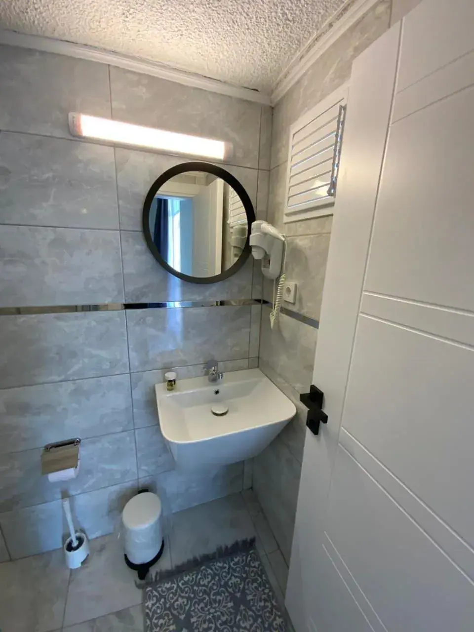 Bathroom in ATICI HOTEL