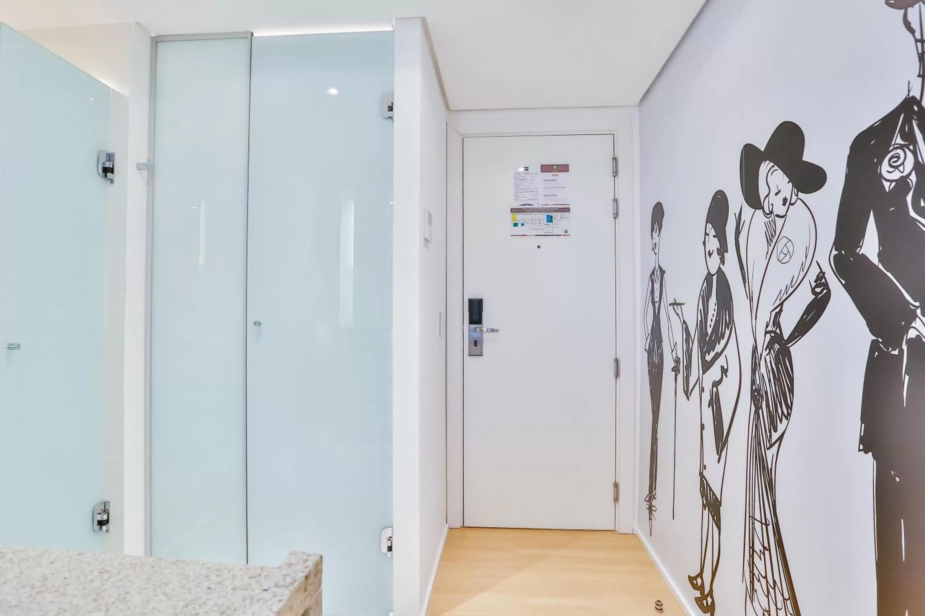 Bathroom in ibis Styles Goiania Marista