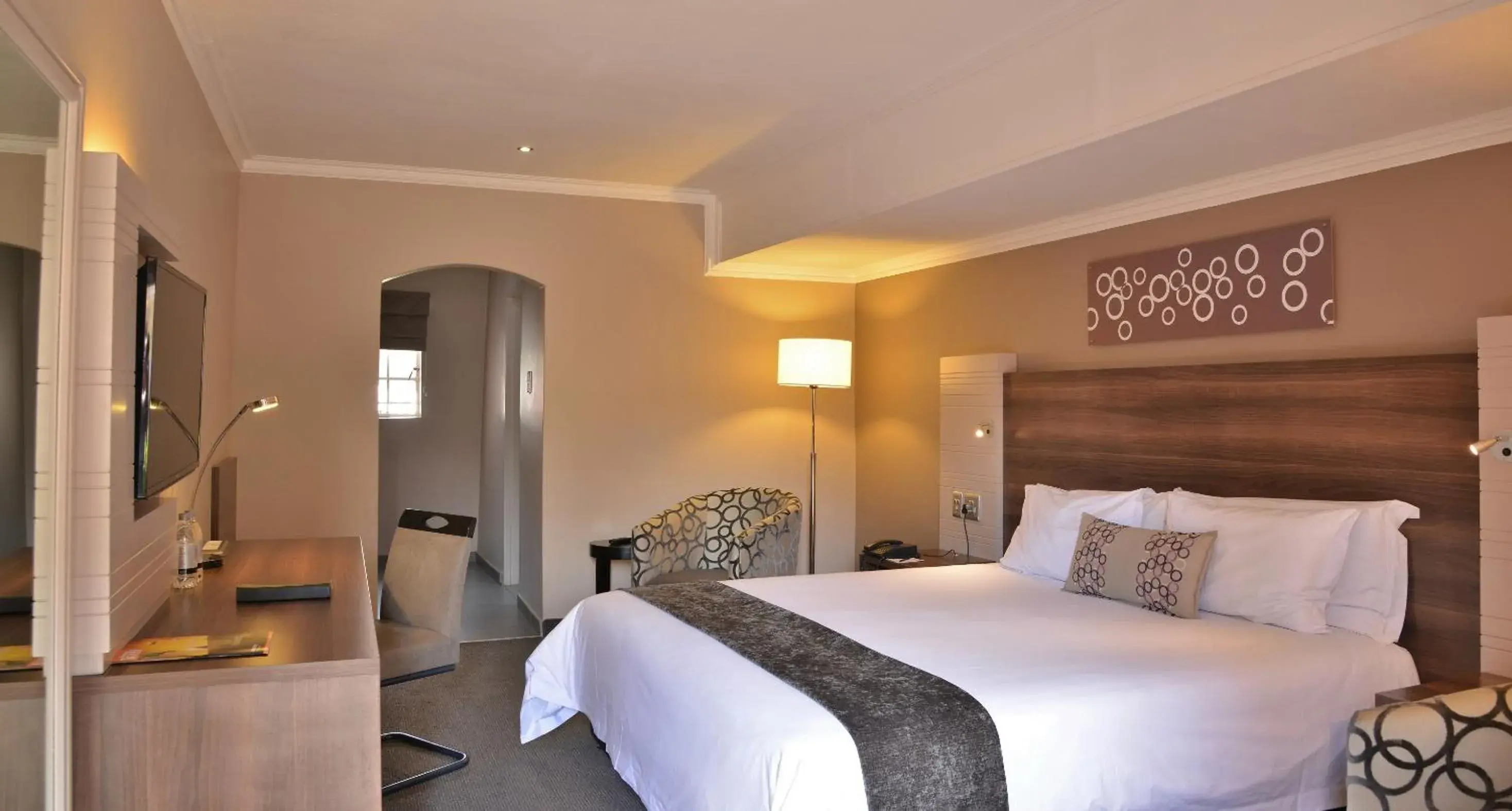 Executive King Room in Birchwood Hotel and OR Tambo Conference Centre