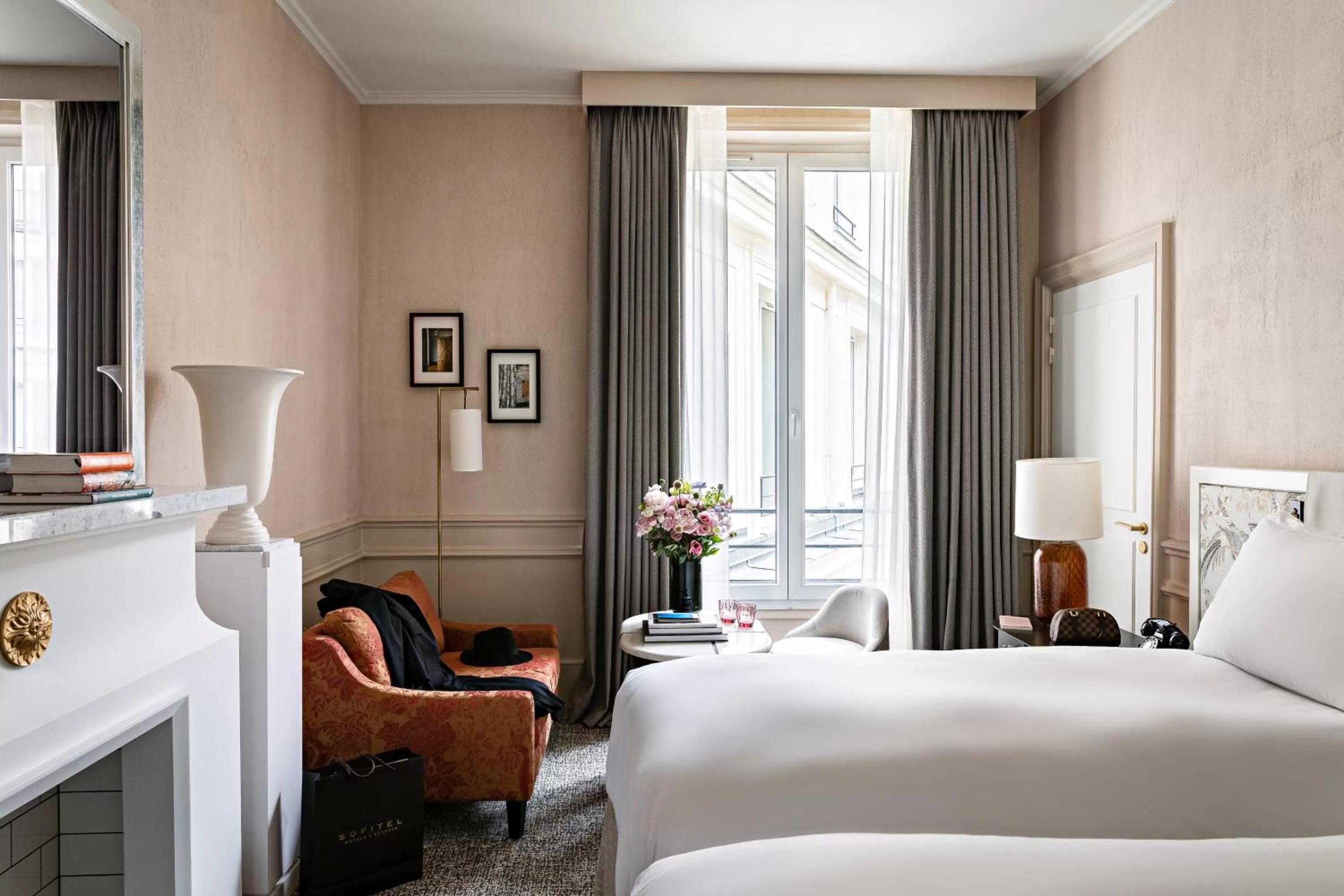 Photo of the whole room, Bed in Sofitel Le Scribe Paris Opera