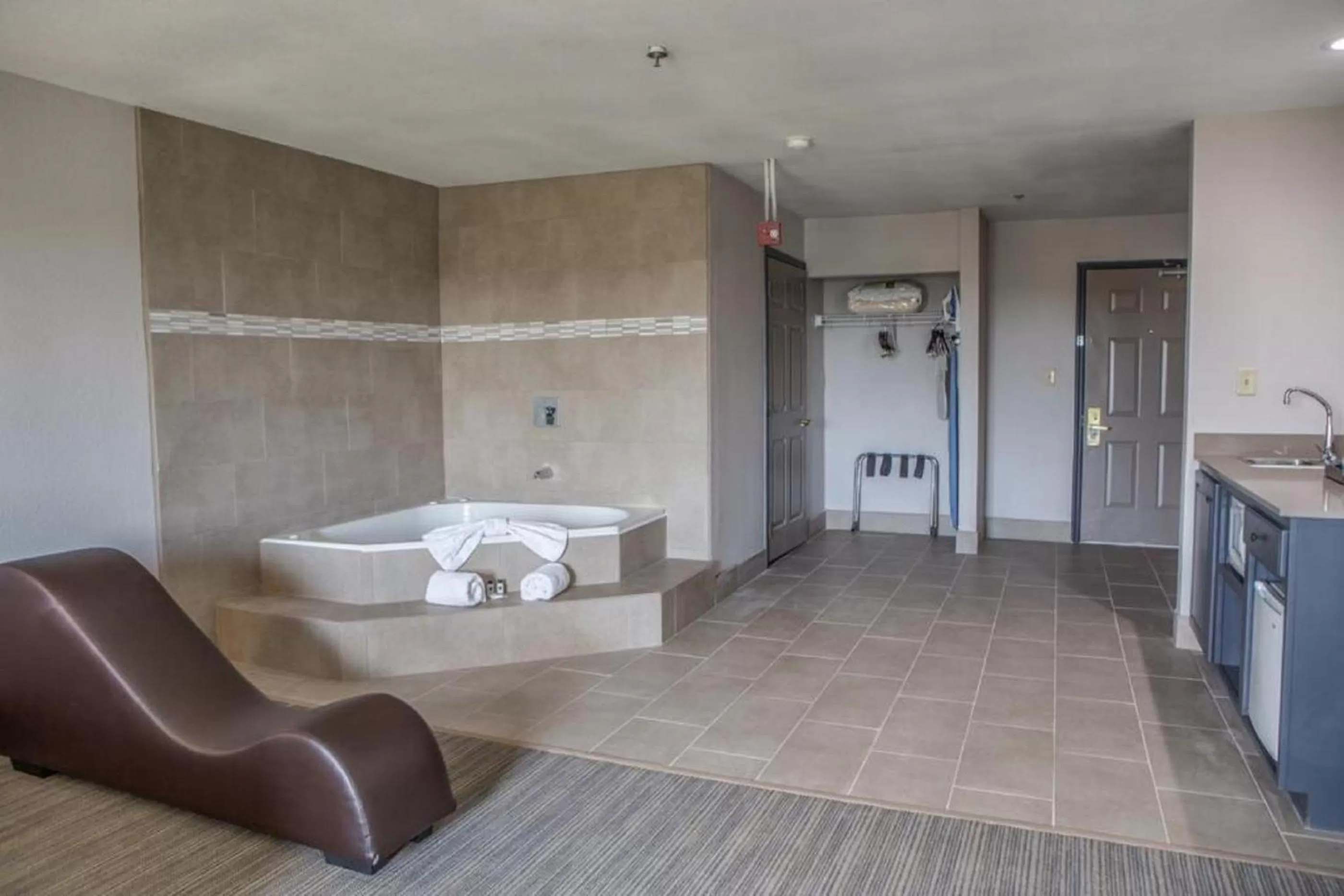 Country Inn & Suites by Radisson, Harlingen, TX