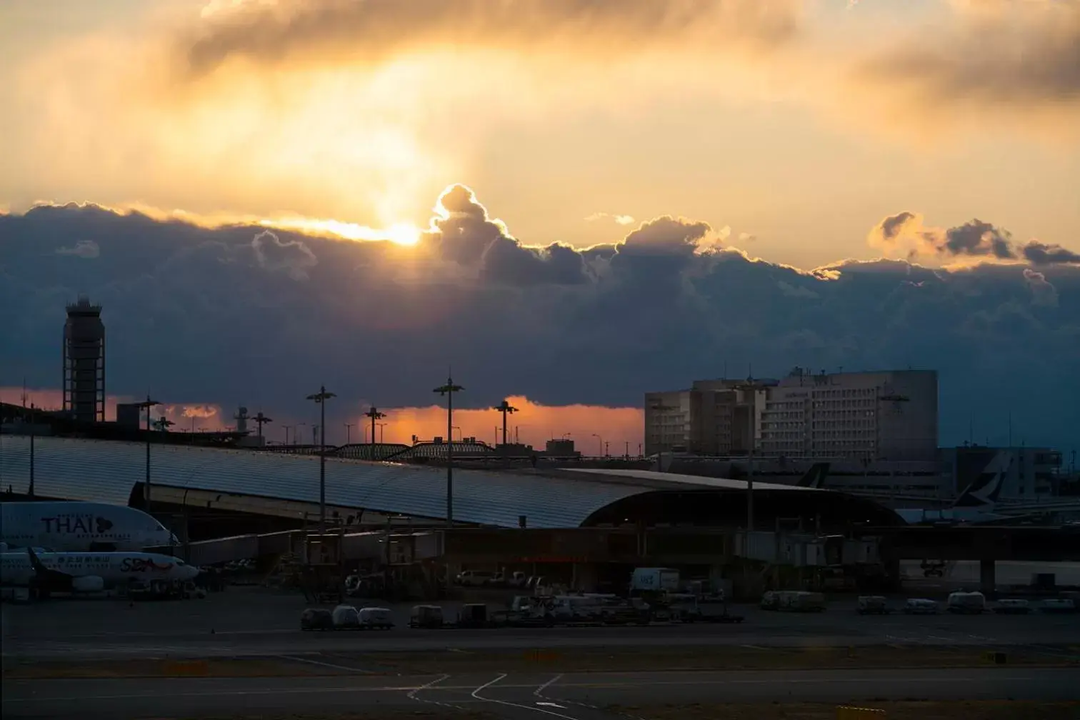 Neighbourhood, Sunrise/Sunset in Hotel Nikko Kansai Airport - 3 mins walk to the airport