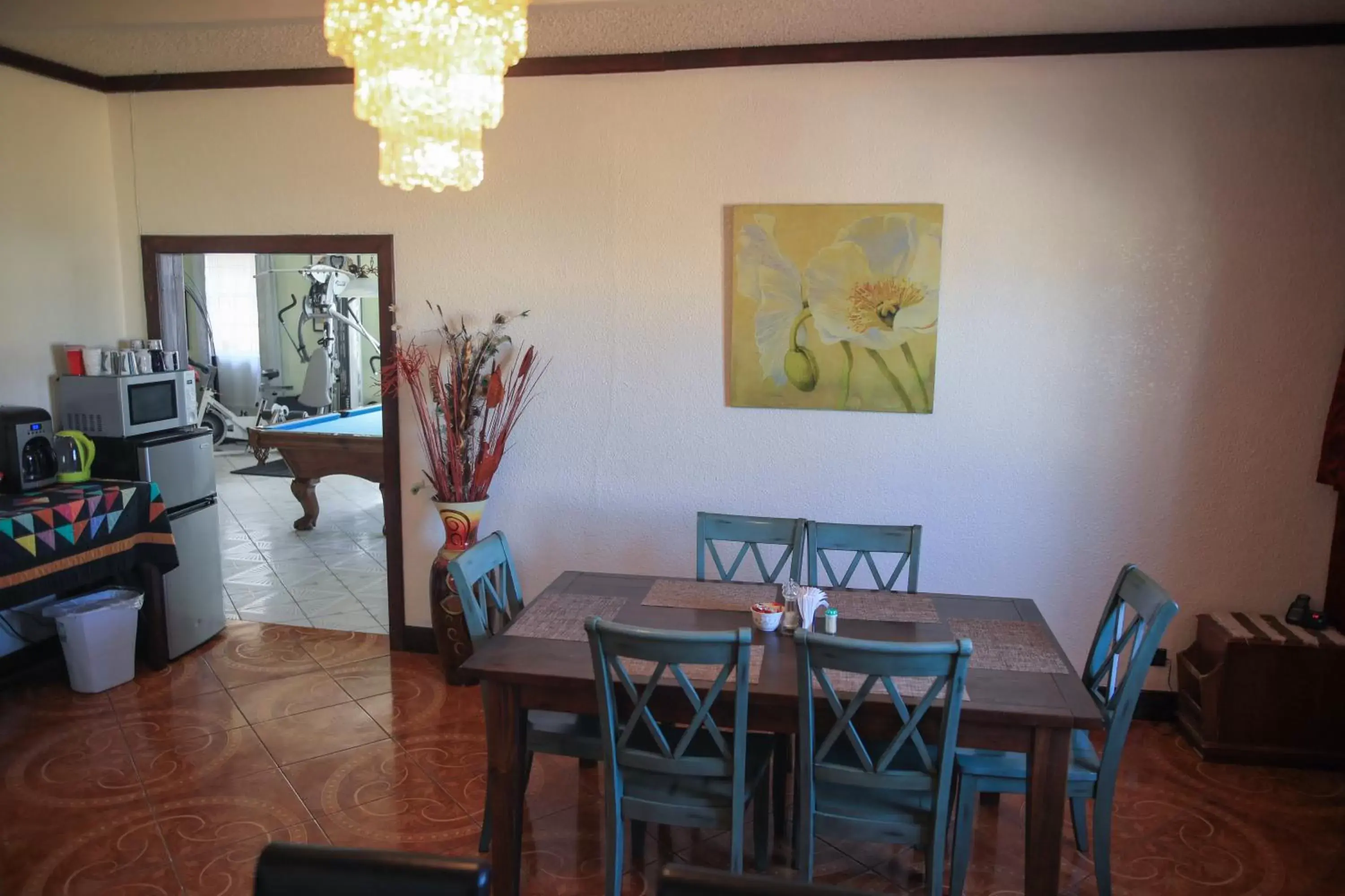 Dining Area in Playa Hermosa Inn at the beach