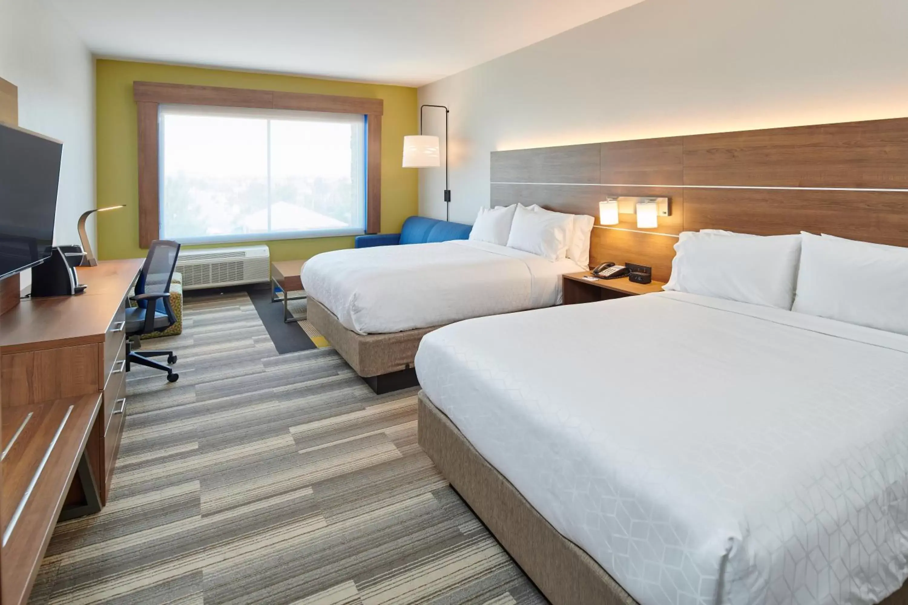 Photo of the whole room, Bed in Holiday Inn Express & Suites El Paso East-Loop 375, an IHG Hotel