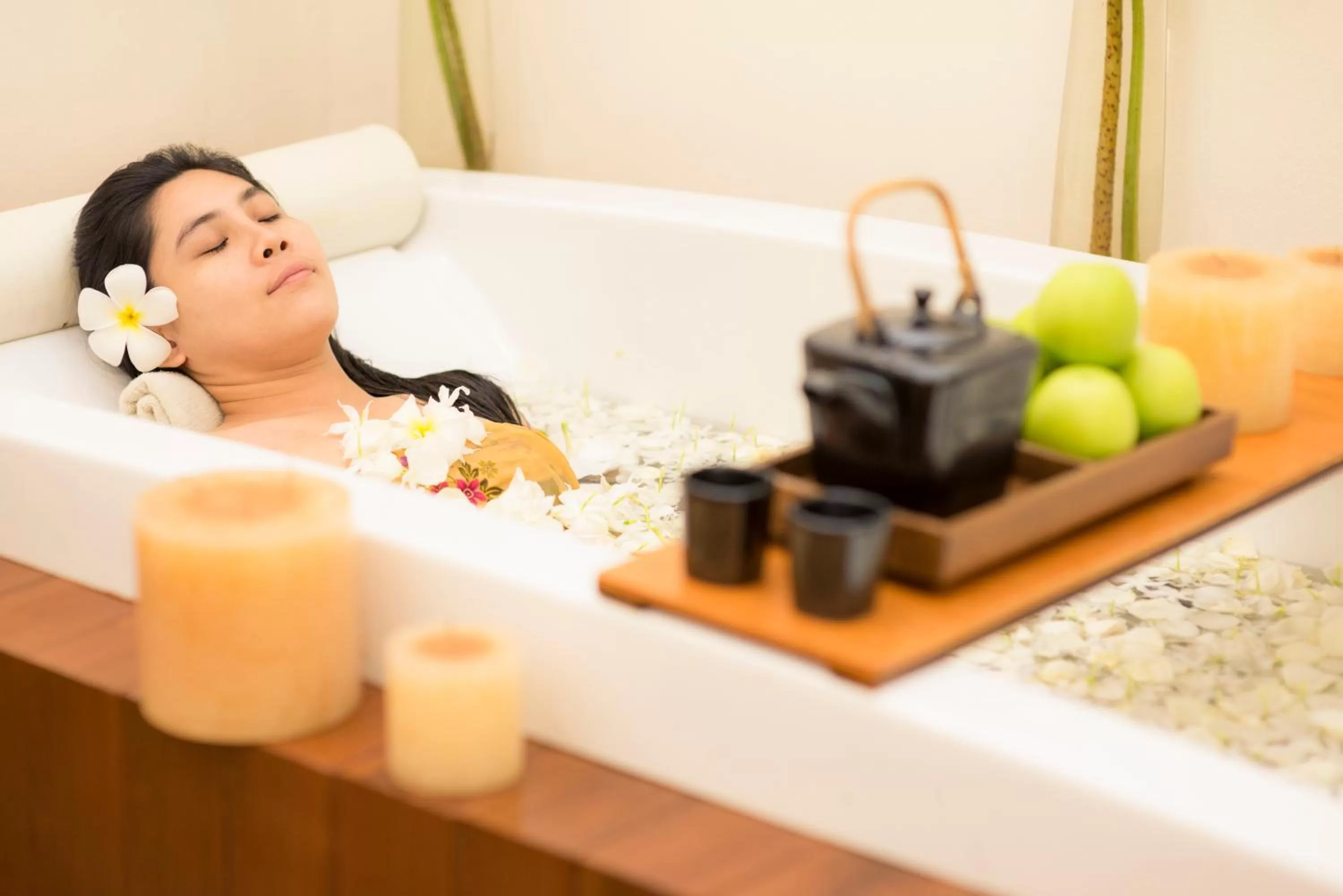 Spa and wellness centre/facilities in The Sea Koh Samui Resort and Residences by Tolani