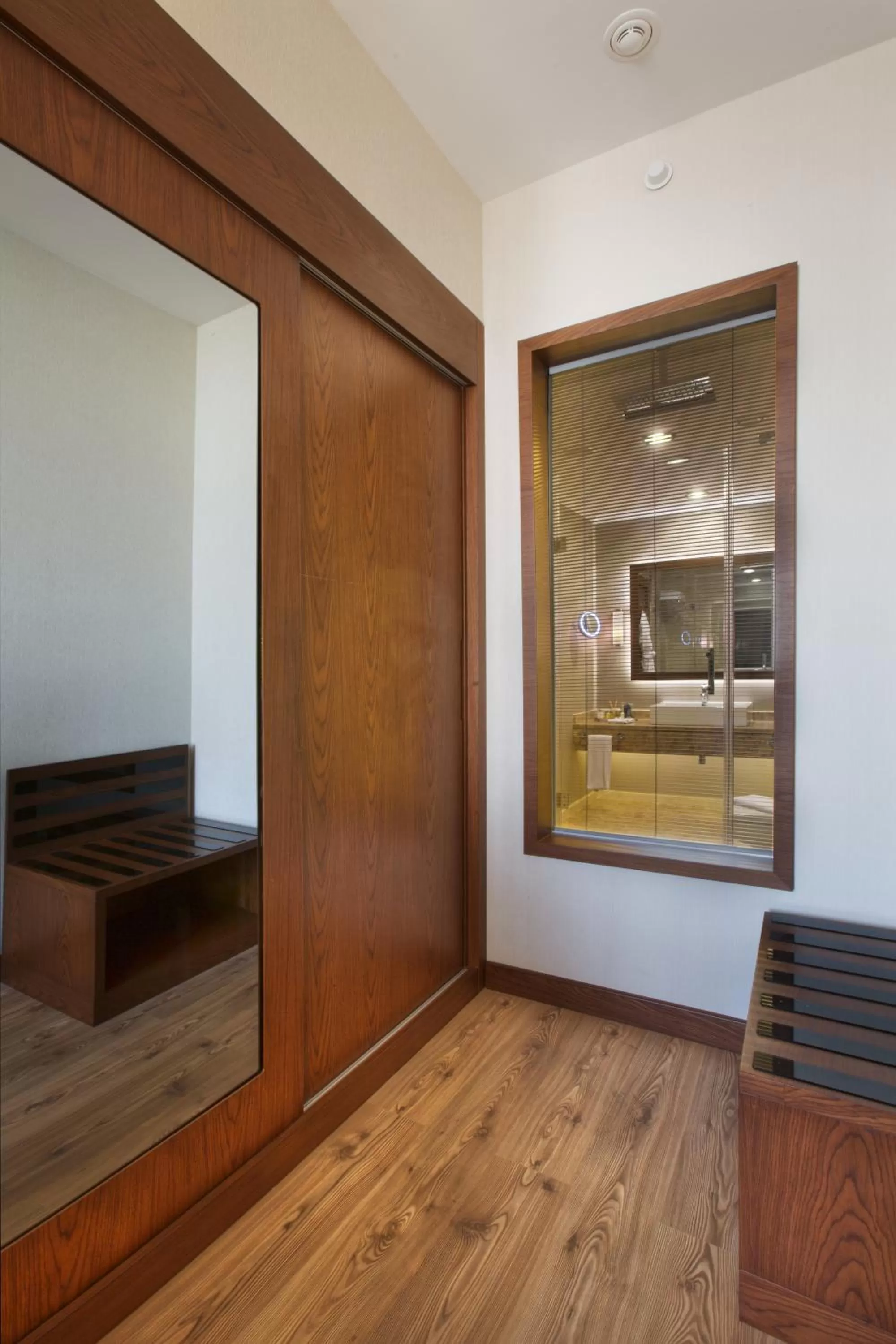 Decorative detail in Dedeman Erbil Hotel City Center