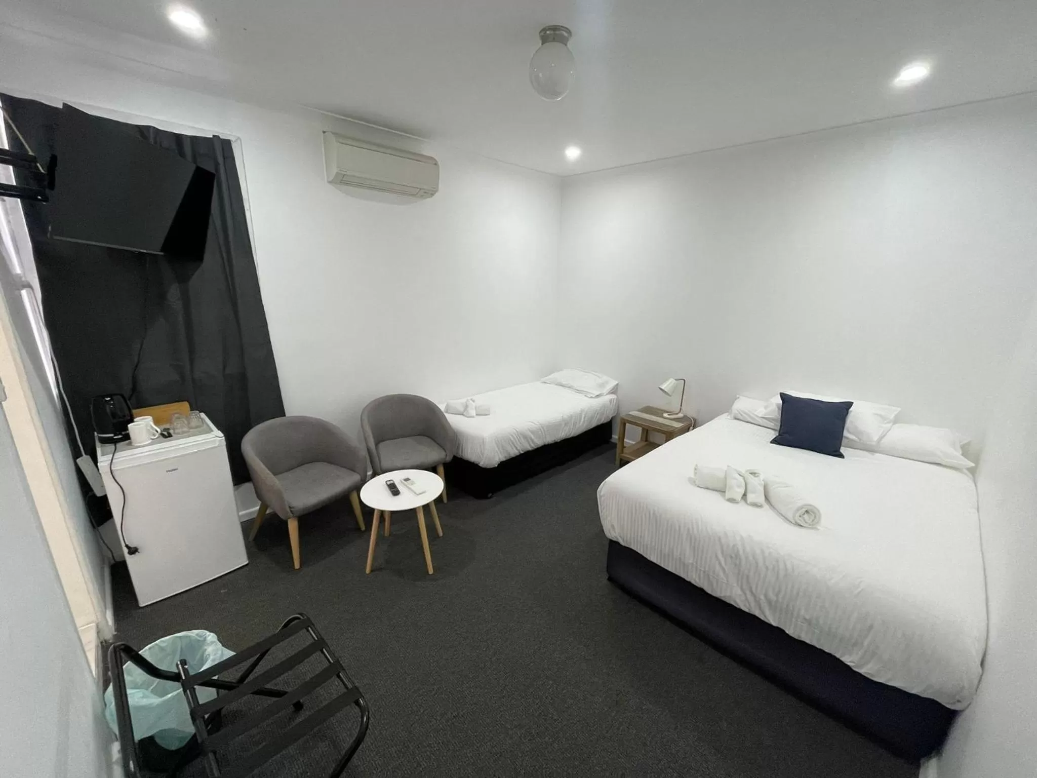 Photo of the whole room, Bed in Central Motel Mudgee