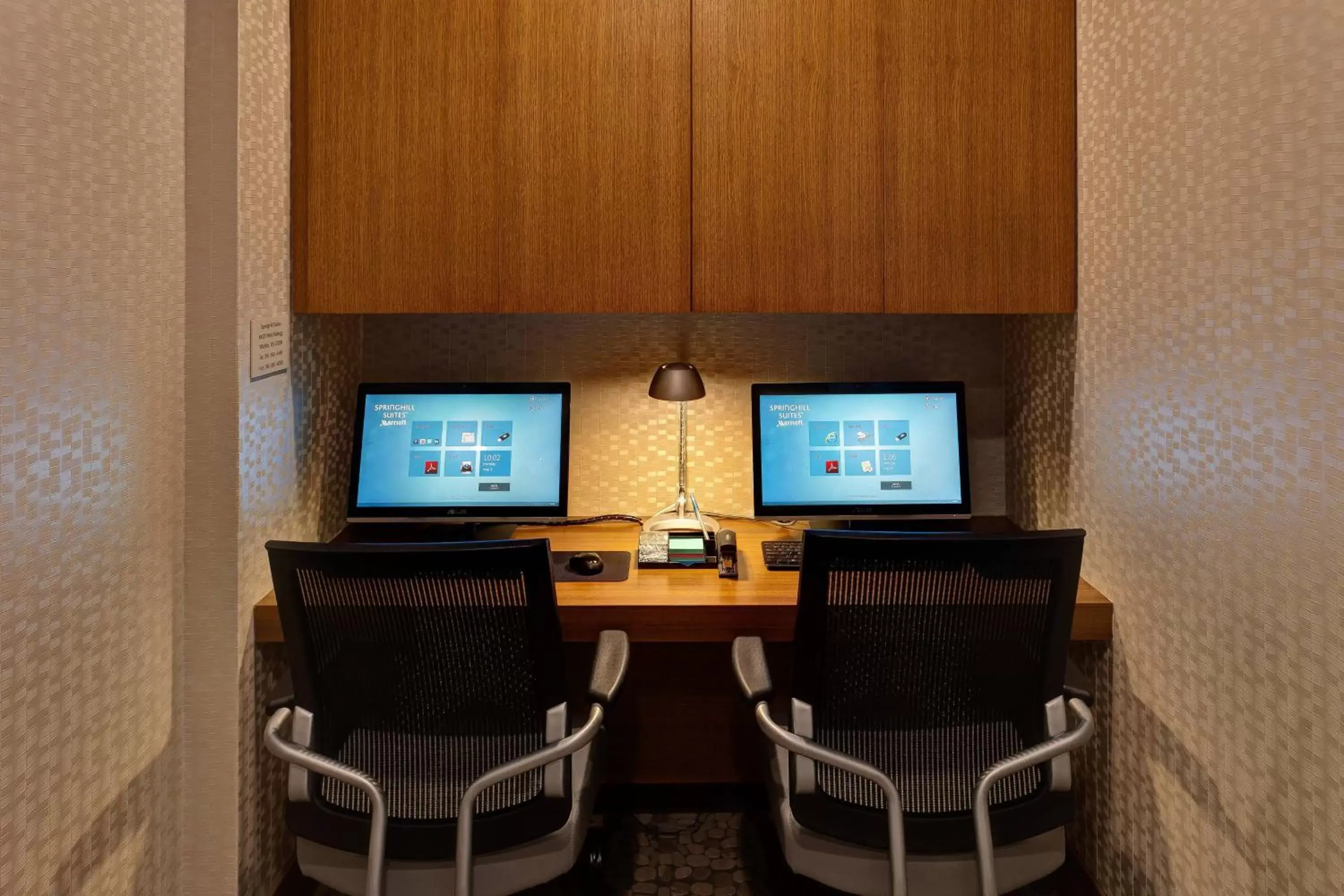 Business facilities, Business Area/Conference Room in SpringHill Suites by Marriott Wichita Airport