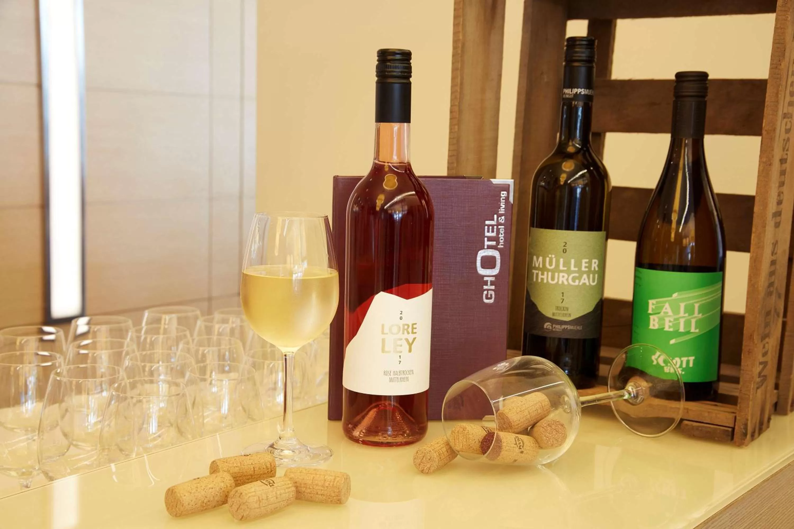 Lounge or bar in GHOTEL hotel & living Koblenz