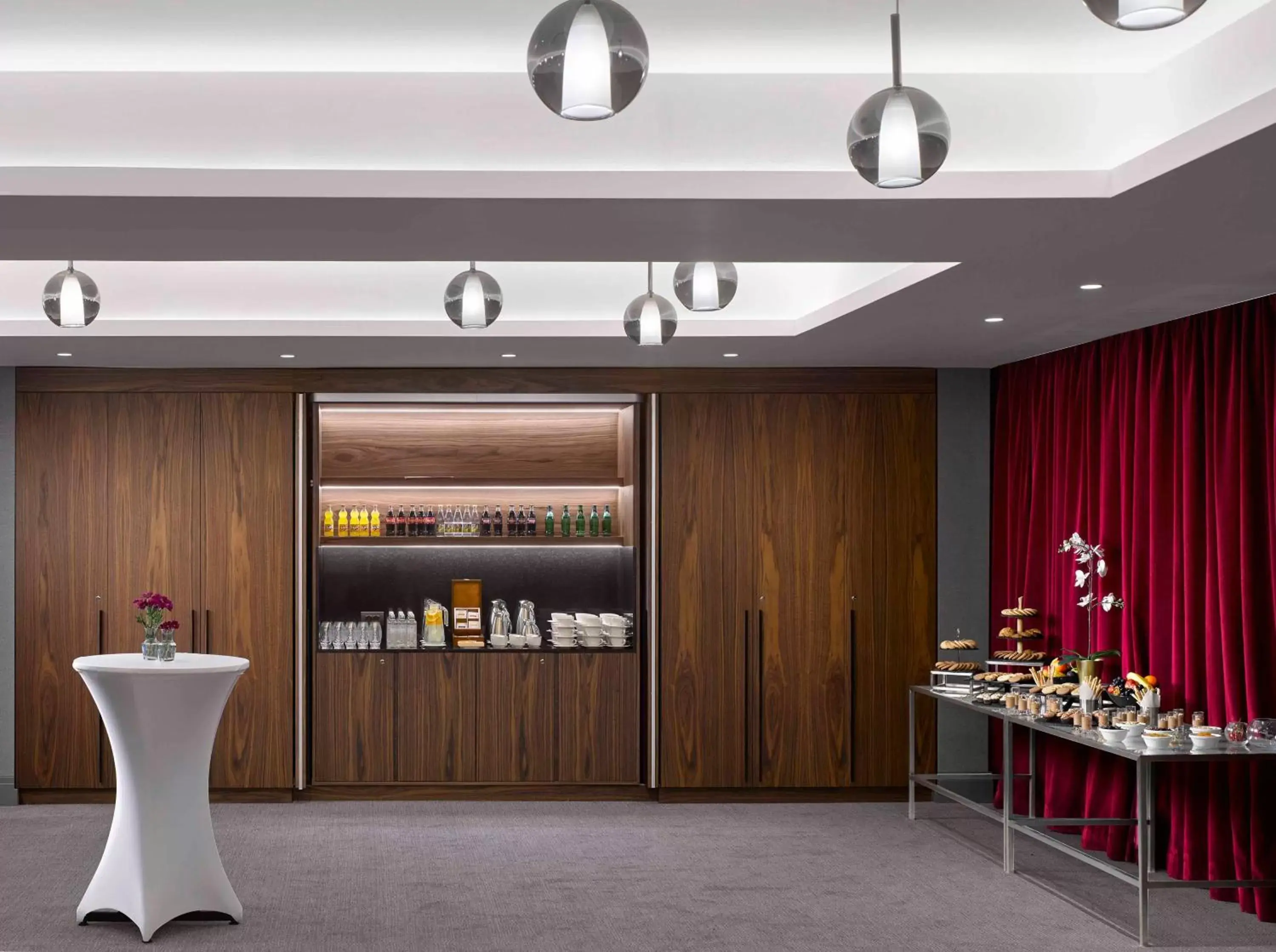 Food and drinks, Restaurant/Places to Eat in InterContinental Sofia, an IHG Hotel