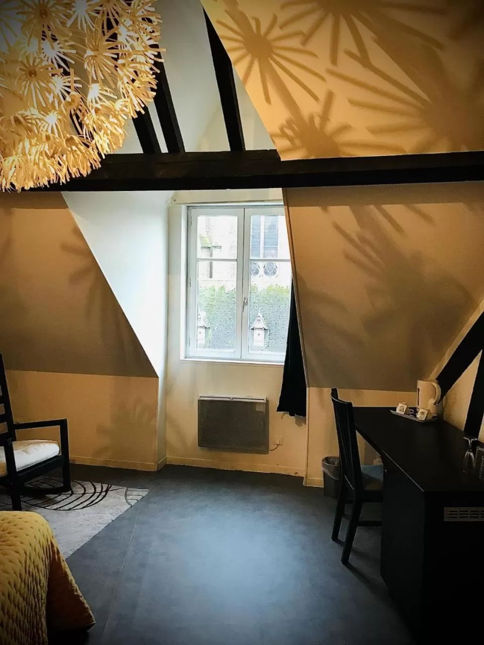 Decorative detail in L'Atrium