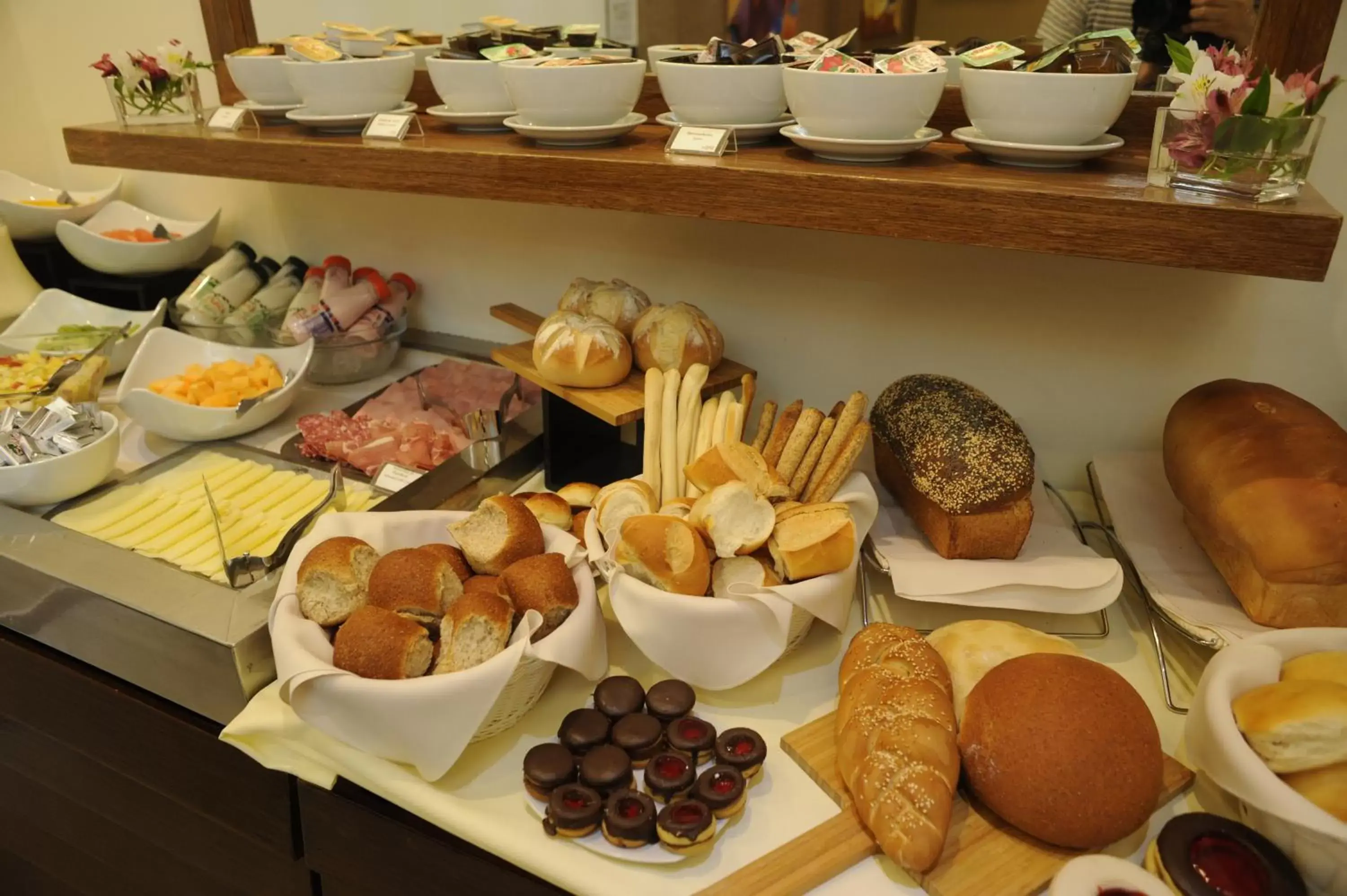 Buffet breakfast, Breakfast in Urban Suites Recoleta Boutique Hotel