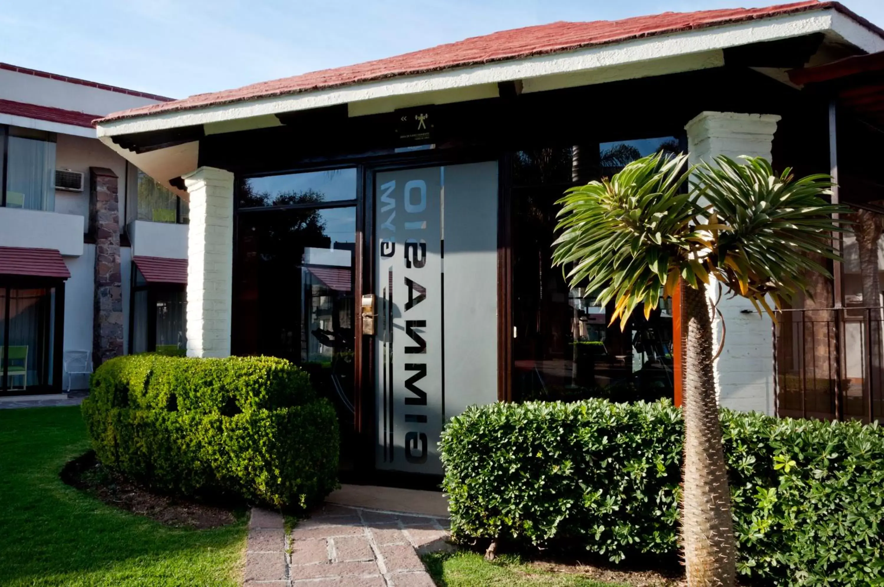 Facade/entrance in Real de Minas Poliforum Facade/entrance in Real de Minas Poliforum