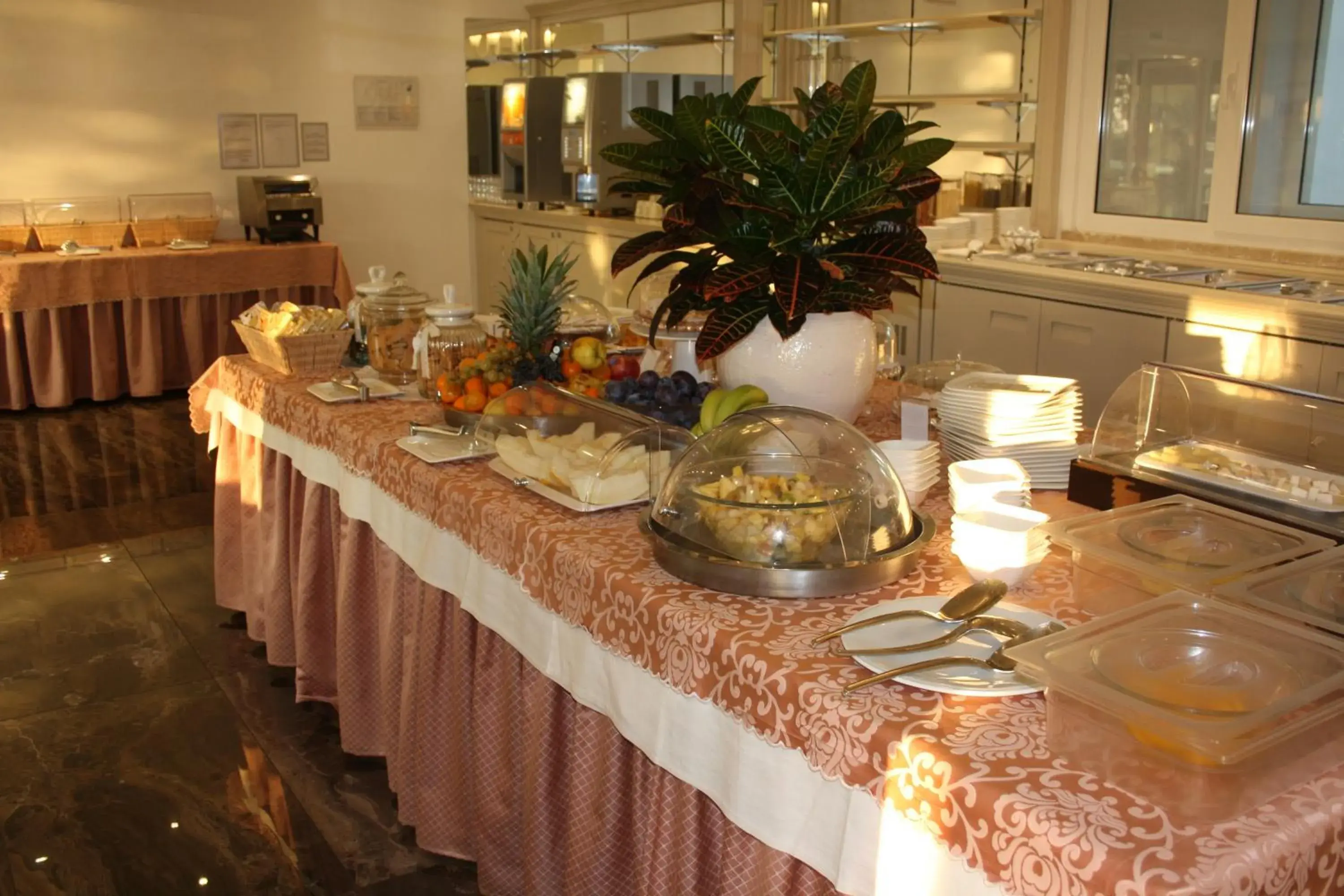 Continental breakfast, Restaurant/Places to Eat in Villa Paradiso Suite
