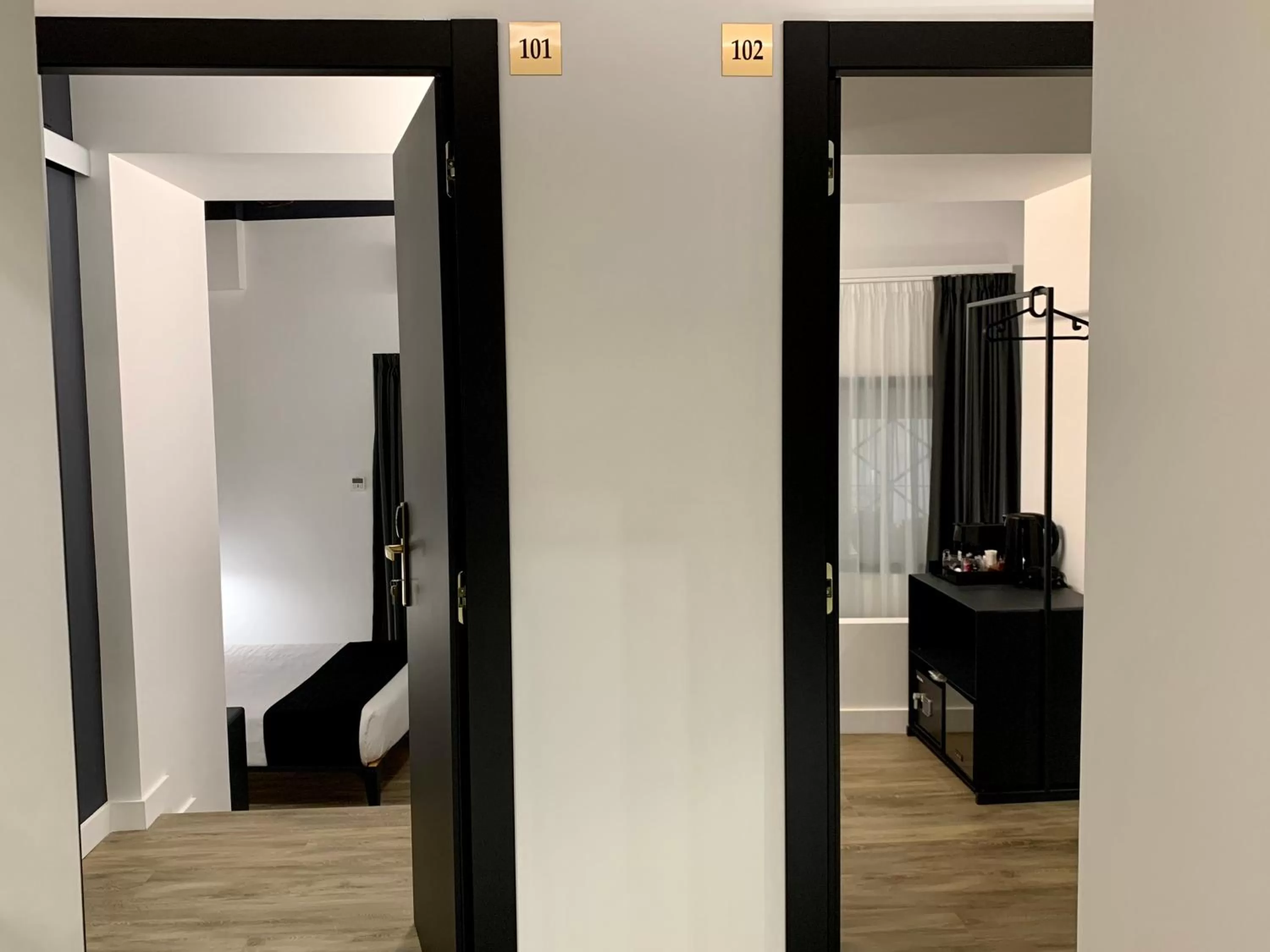 Lobby or reception in Toledo Boutique Rooms