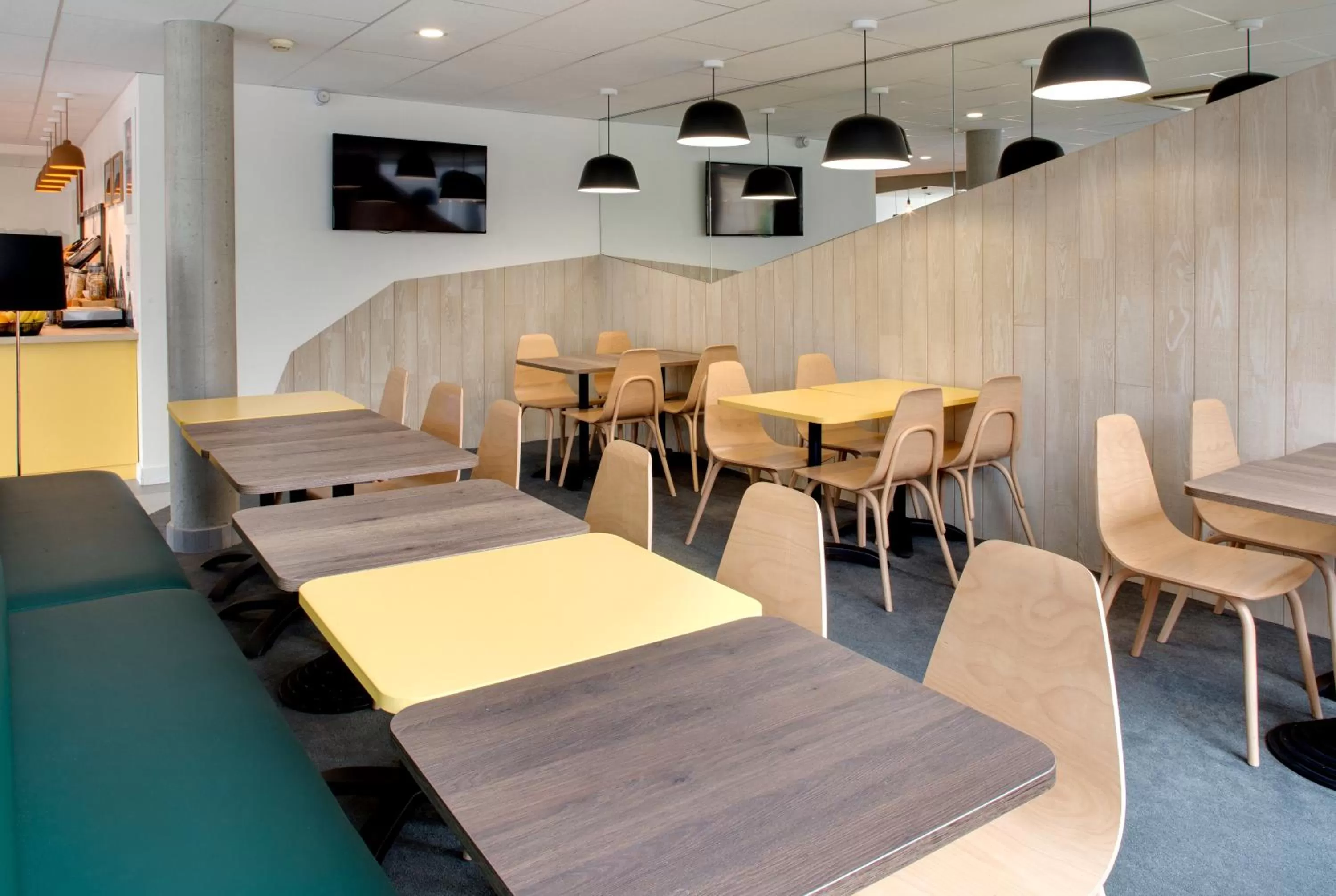 Breakfast in Kyriad Clermont-Ferrand-Sud - La Pardieu